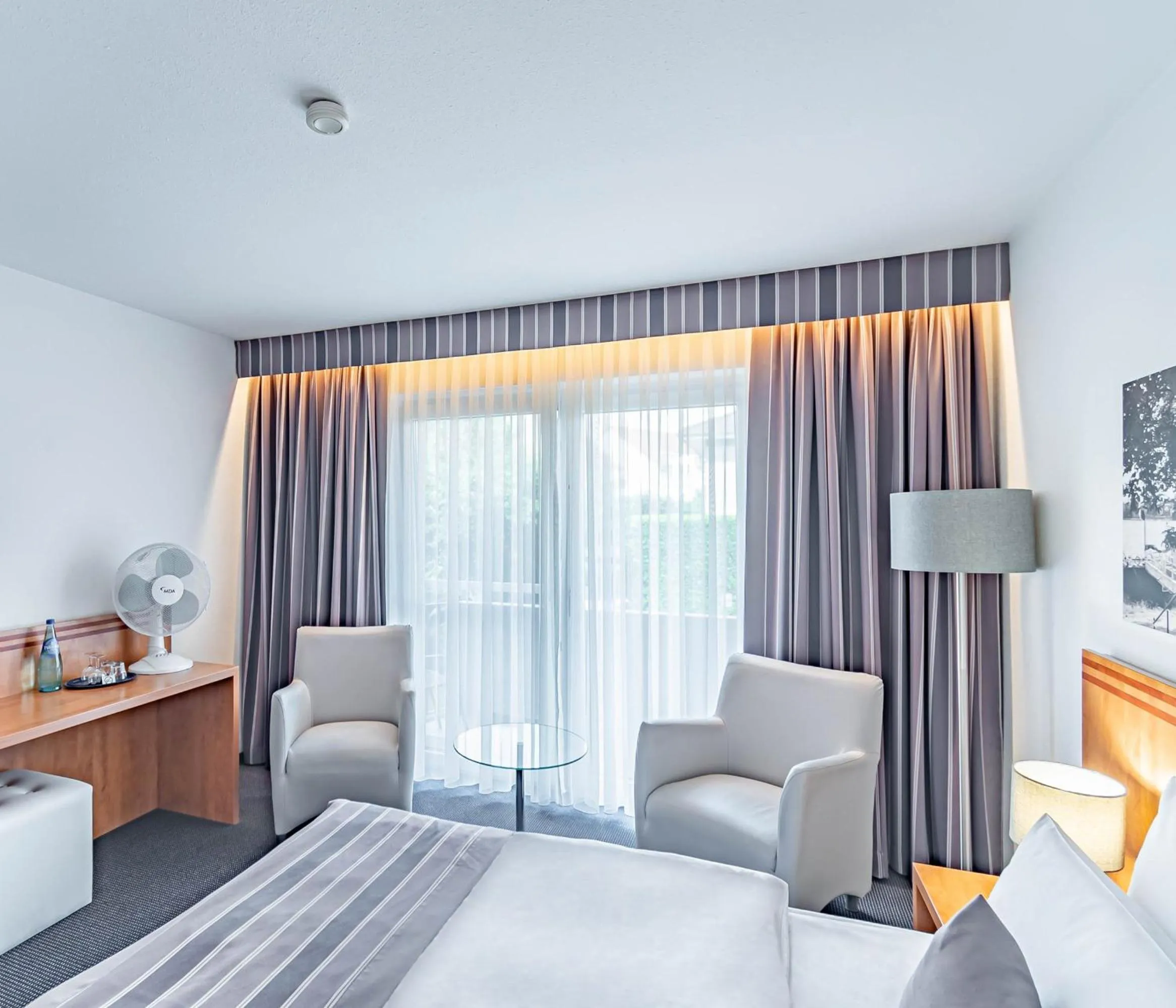 Bedroom, Bed in Parkhotel Sonnenberg