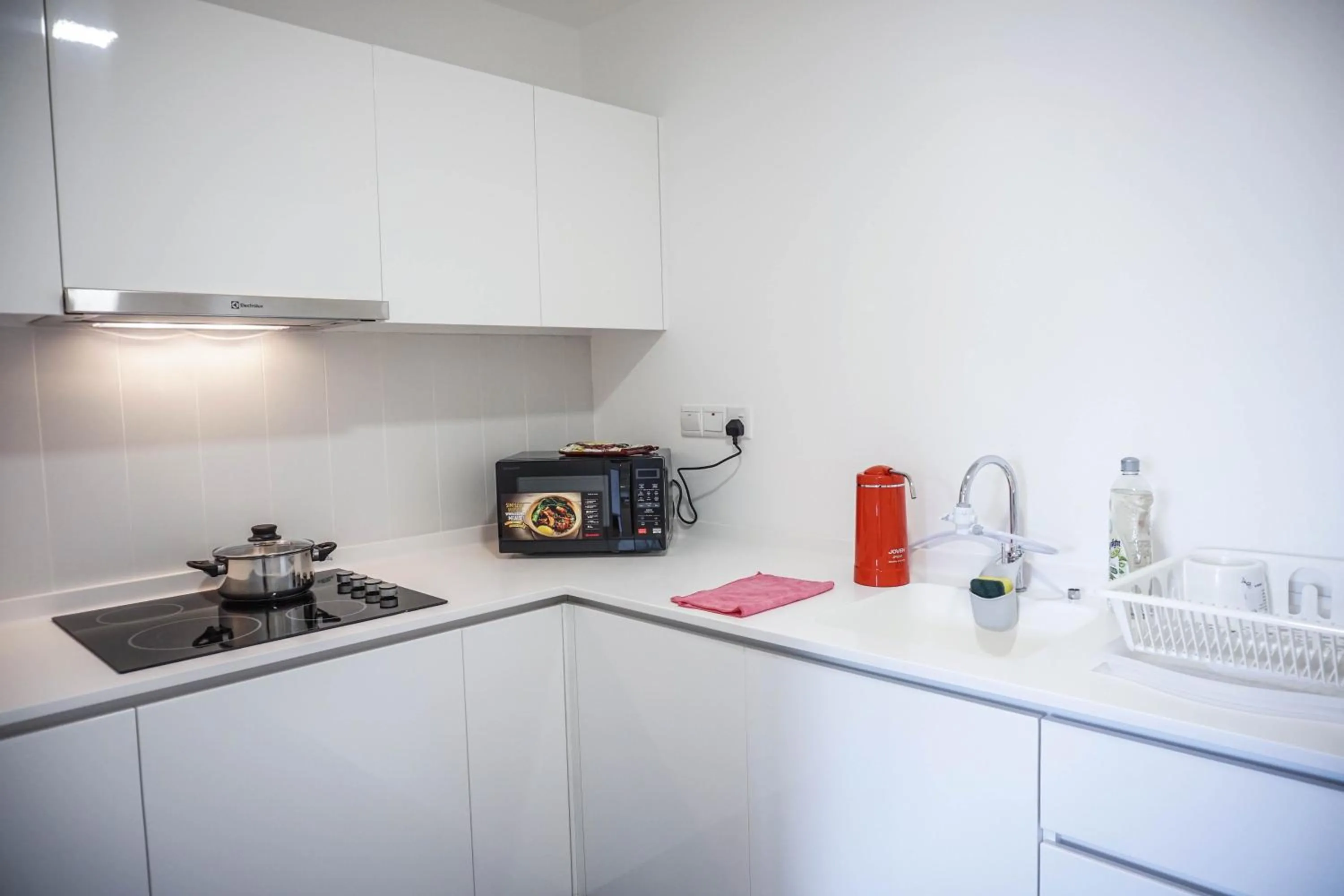 Kitchen or kitchenette in Manatidur@THE HUB SS2