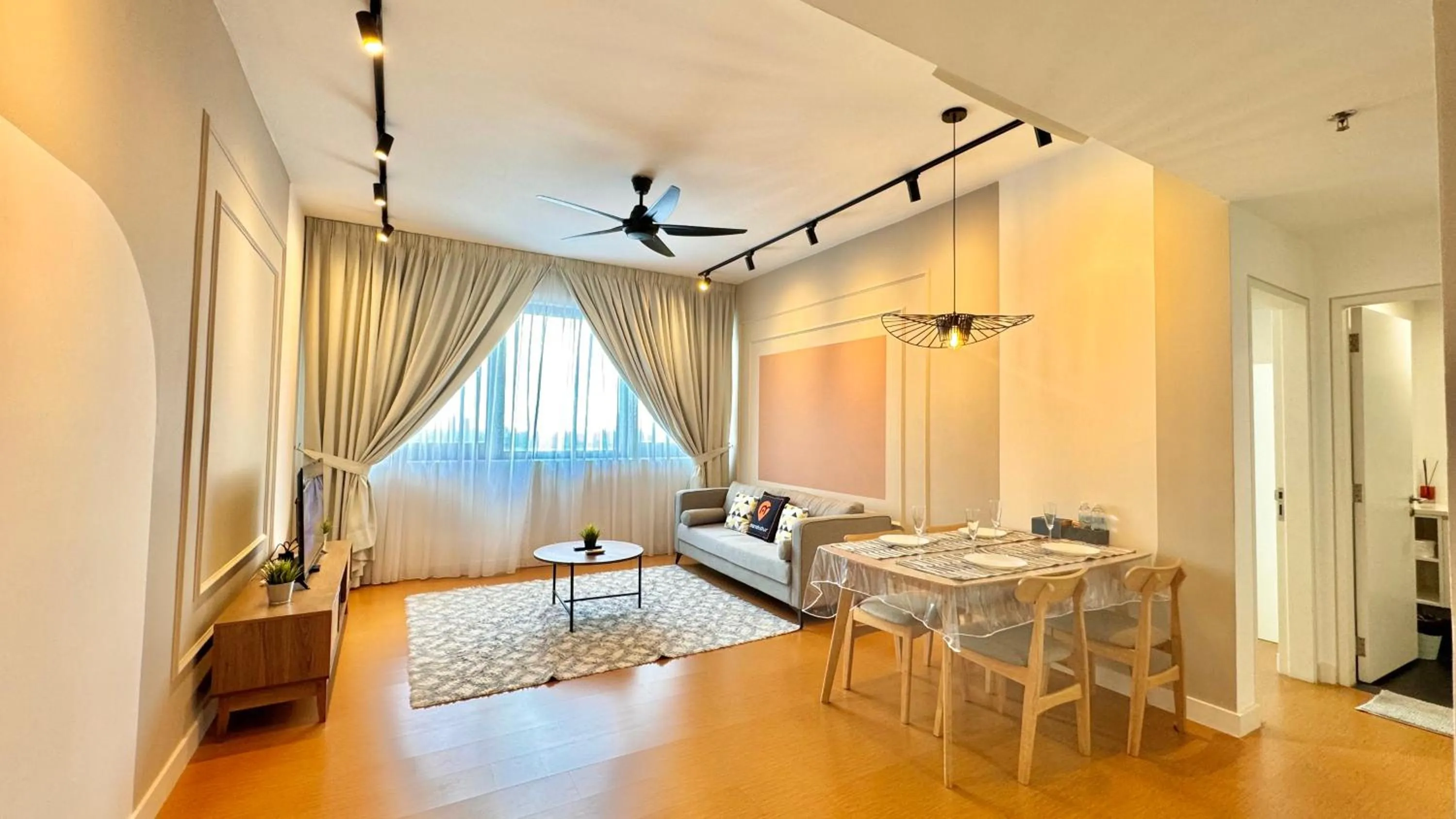 Seating area in Manatidur@THE HUB SS2