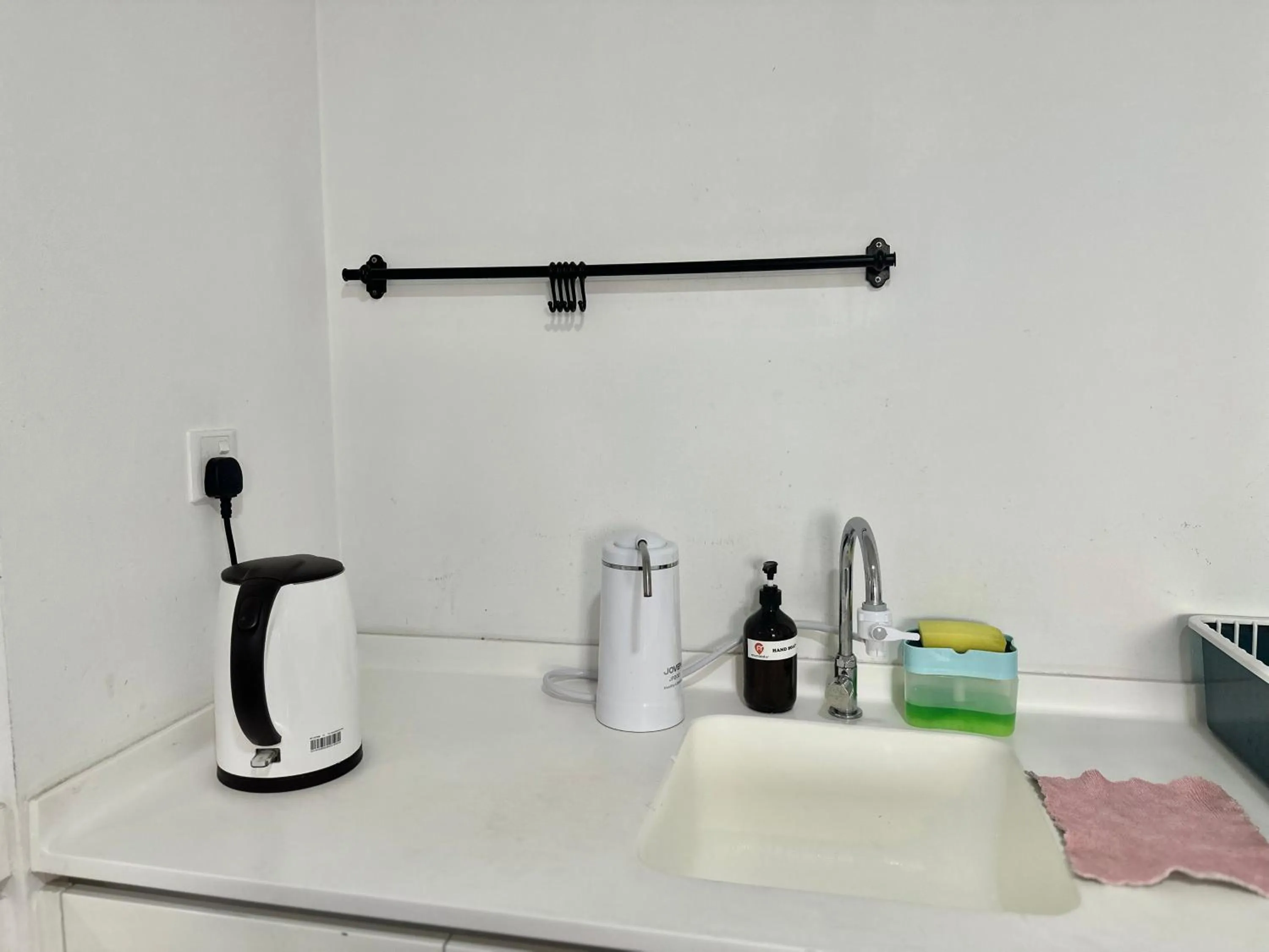 kitchen in Manatidur@THE HUB SS2