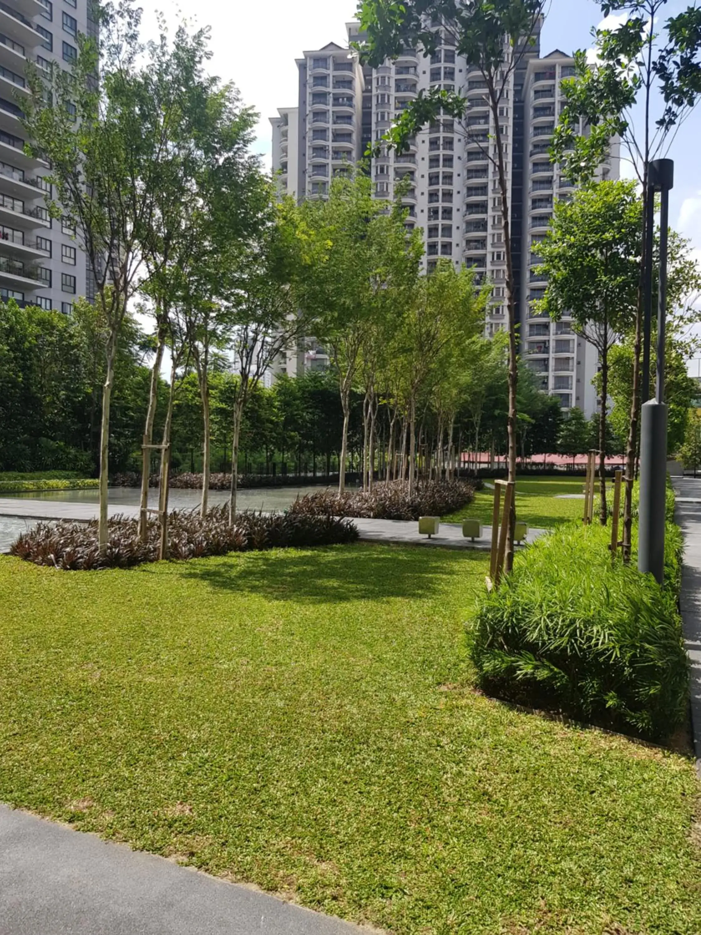 Property building in Manatidur@THE HUB SS2 Property building in Manatidur@THE HUB SS2
