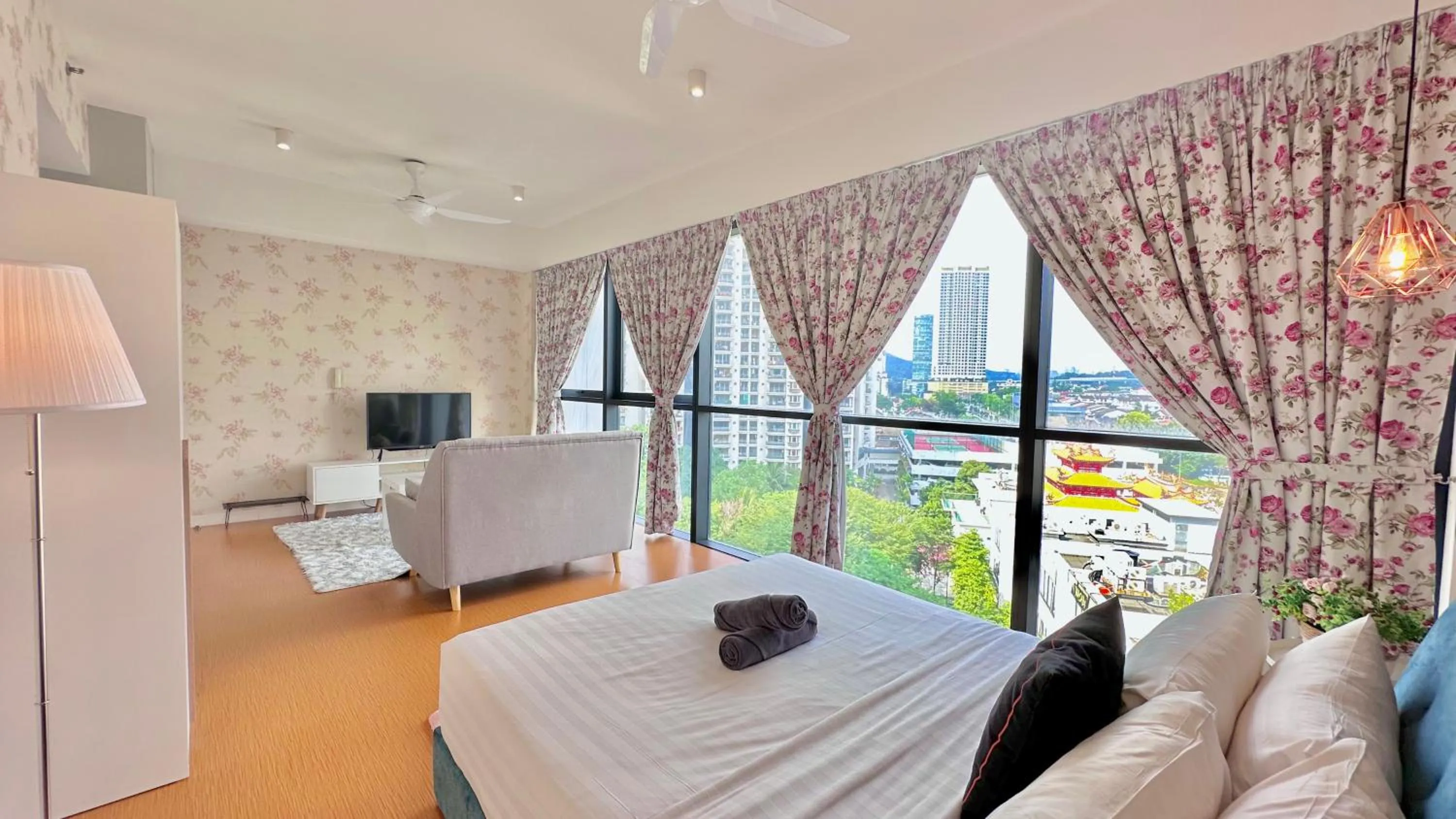 Bed in Manatidur@THE HUB SS2