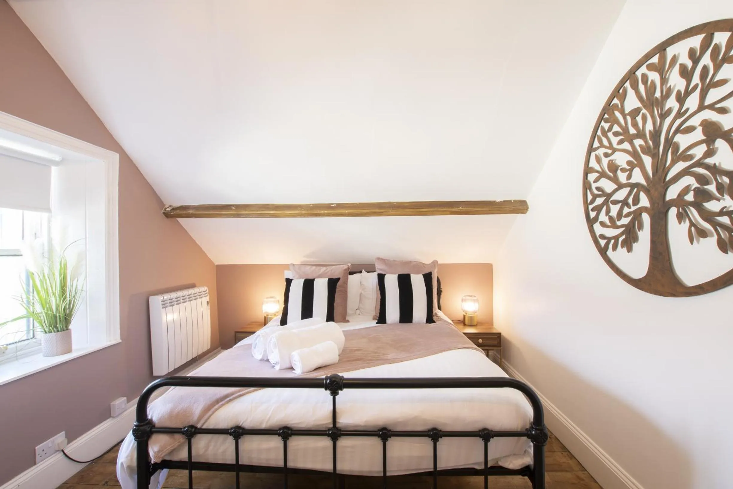 Bedroom, Bed in Northern Hideaways St Cuthberts