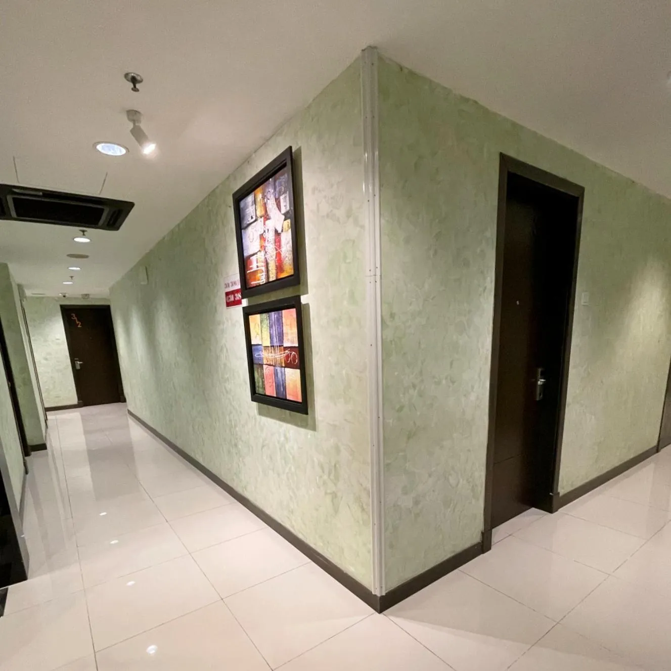 Decorative detail in ESQ Shamelin Hotel