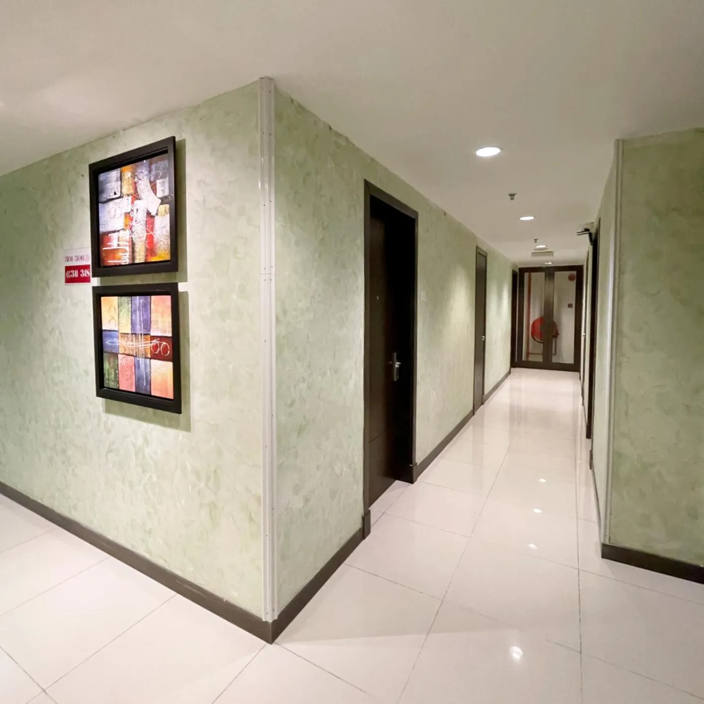 Decorative detail in ESQ Shamelin Hotel