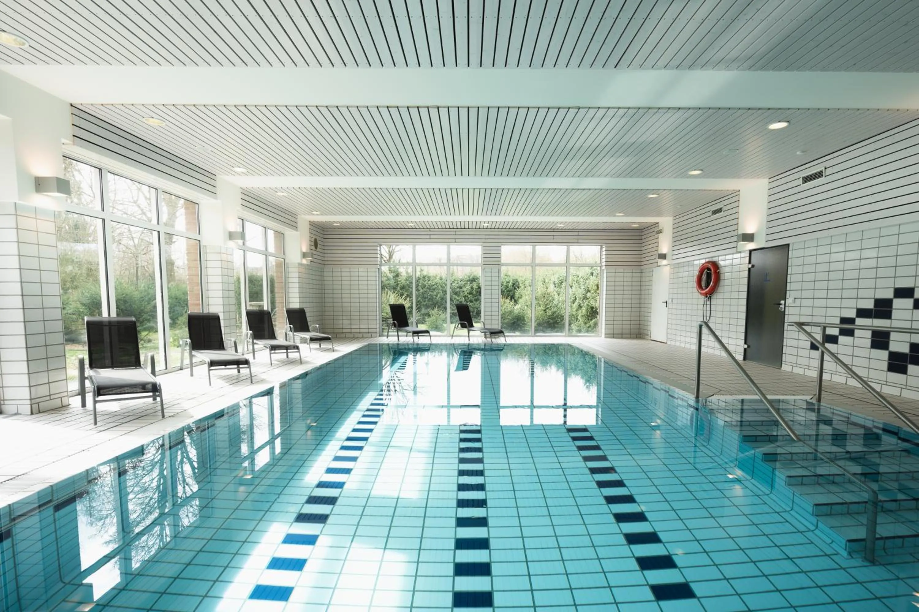 Swimming pool in Hotel am Park Bad Driburg