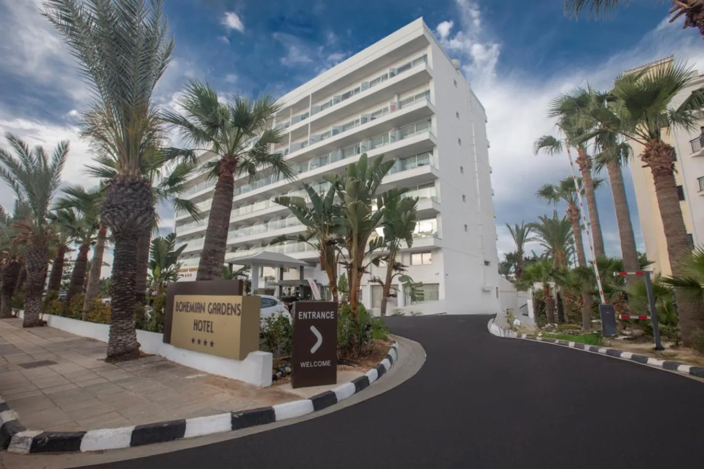 Bohemian Gardens Hotel