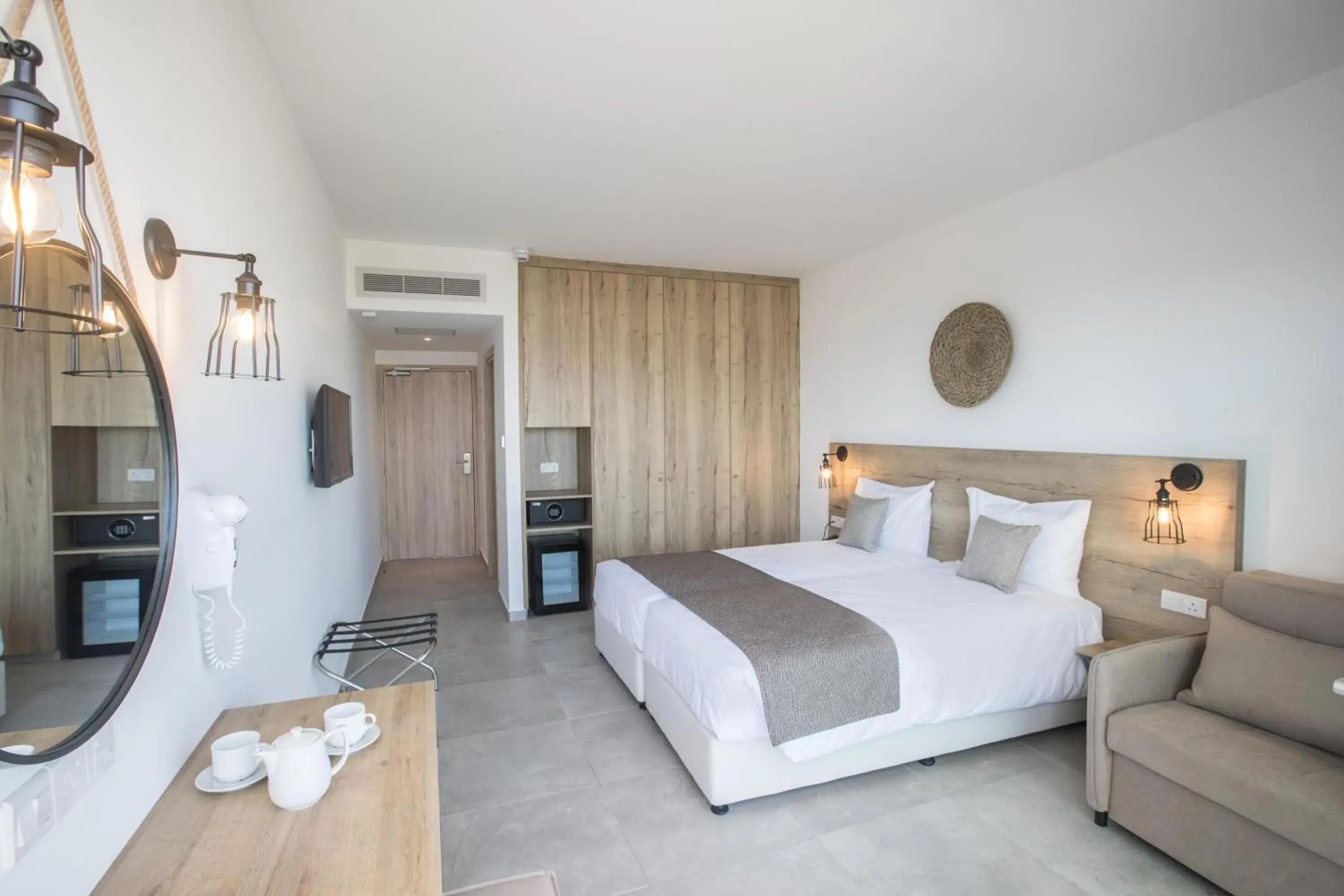 Bed in Bohemian Gardens Hotel Bed in Bohemian Gardens Hotel