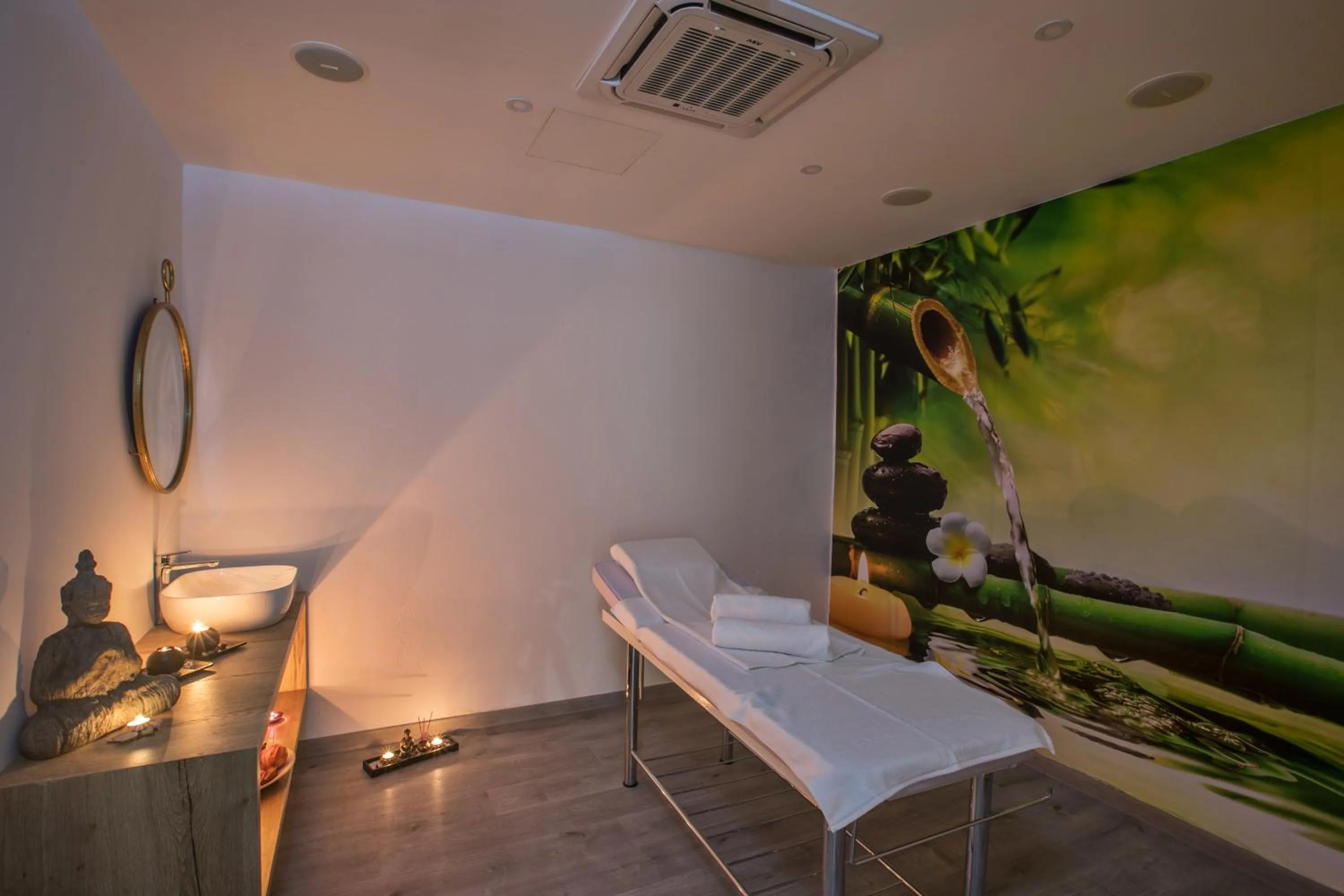 Bohemian Gardens Hotel