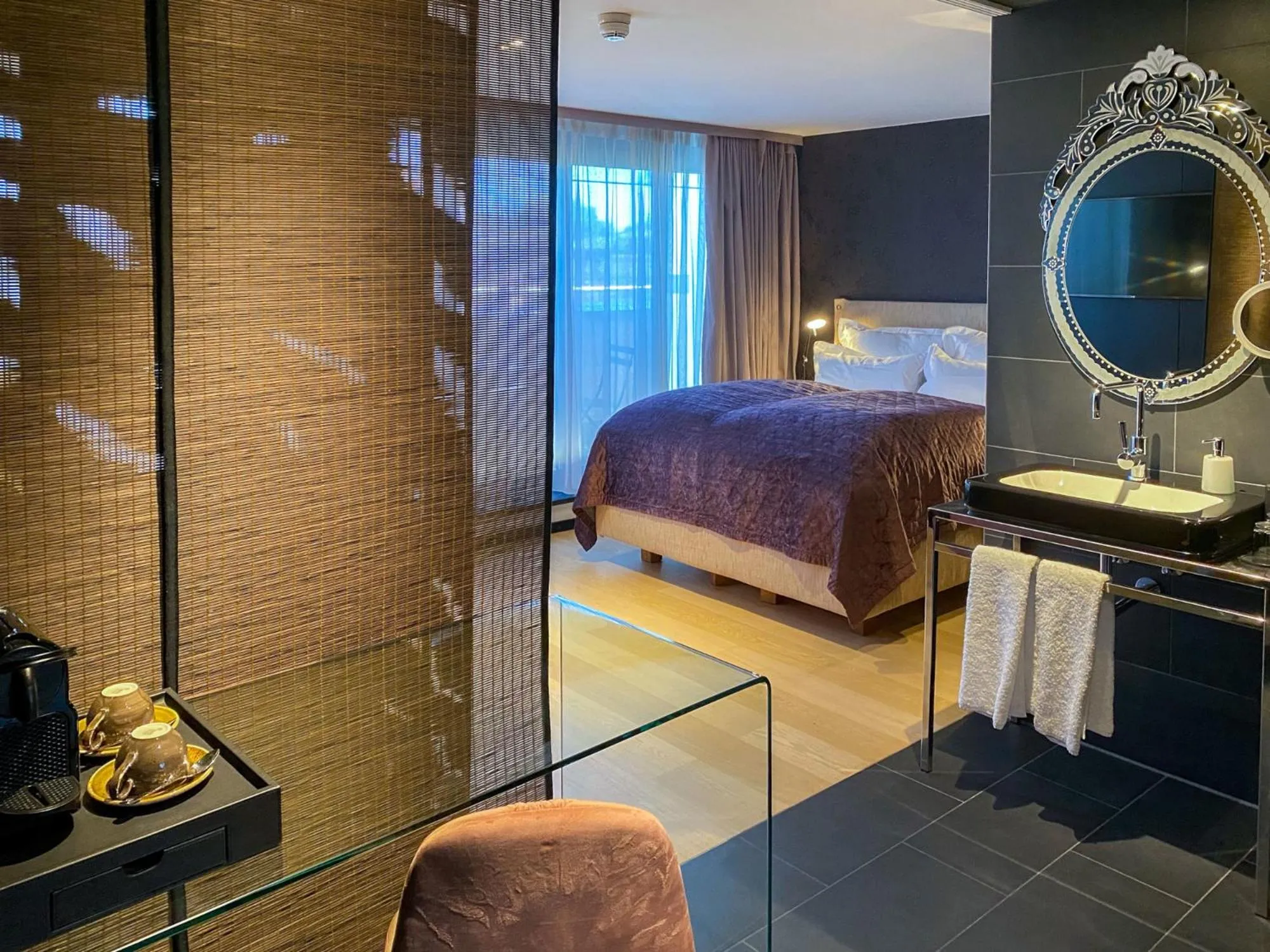 Bed in La Mansion Vi Vadi Hotel