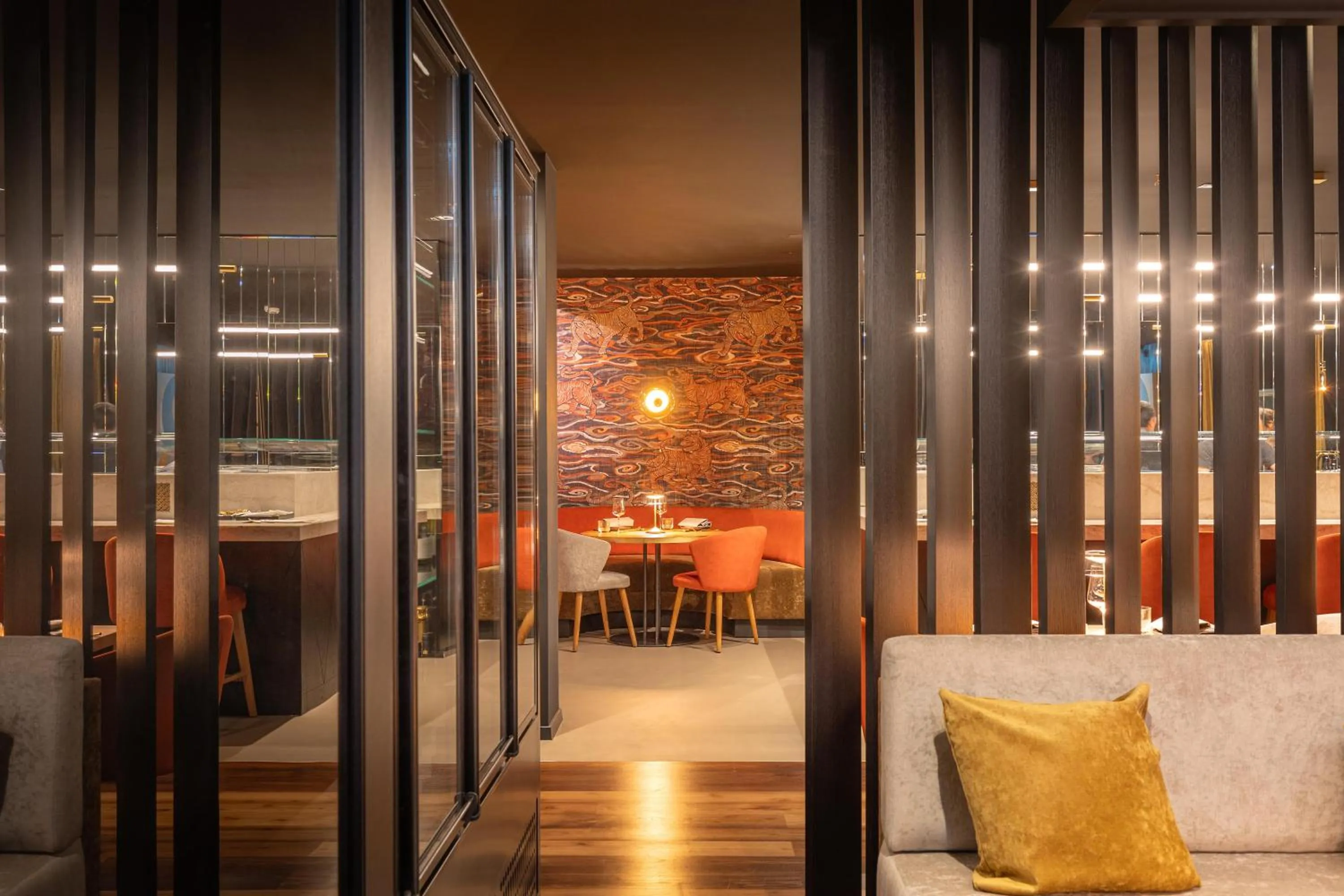 Restaurant/places to eat in La Mansion Vi Vadi Hotel