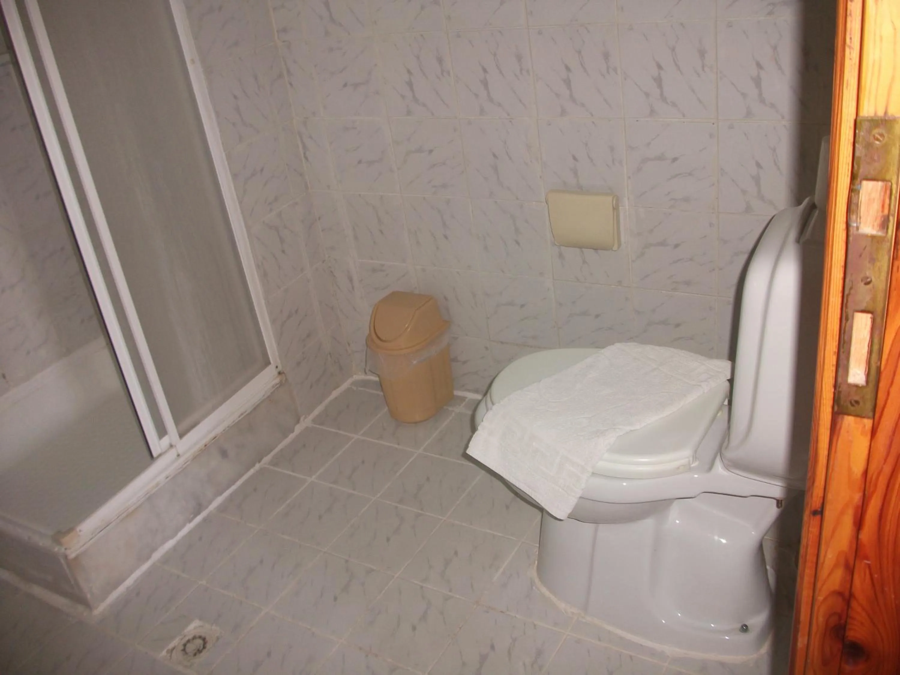 Shower in Delphin Hotel Side