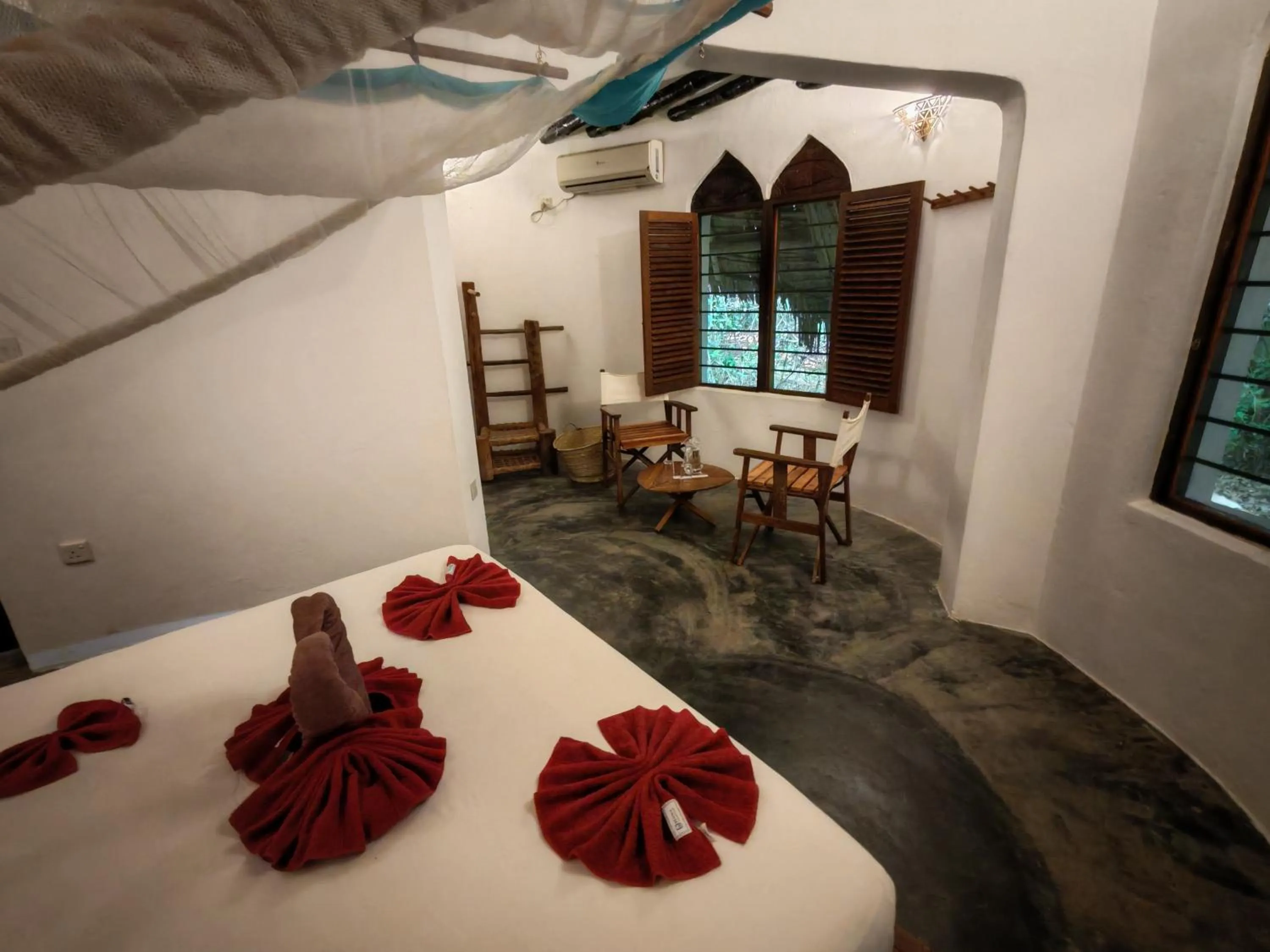 Bedroom, Bed in Unguja Lodge