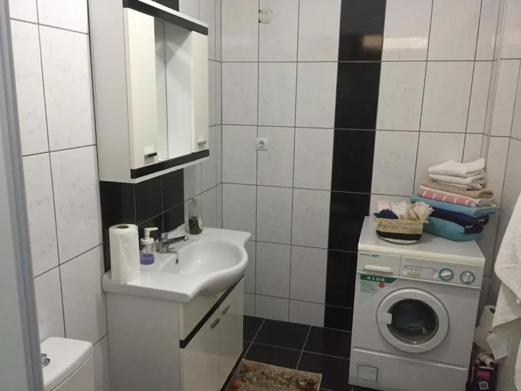 Bathroom in The Mara Suite