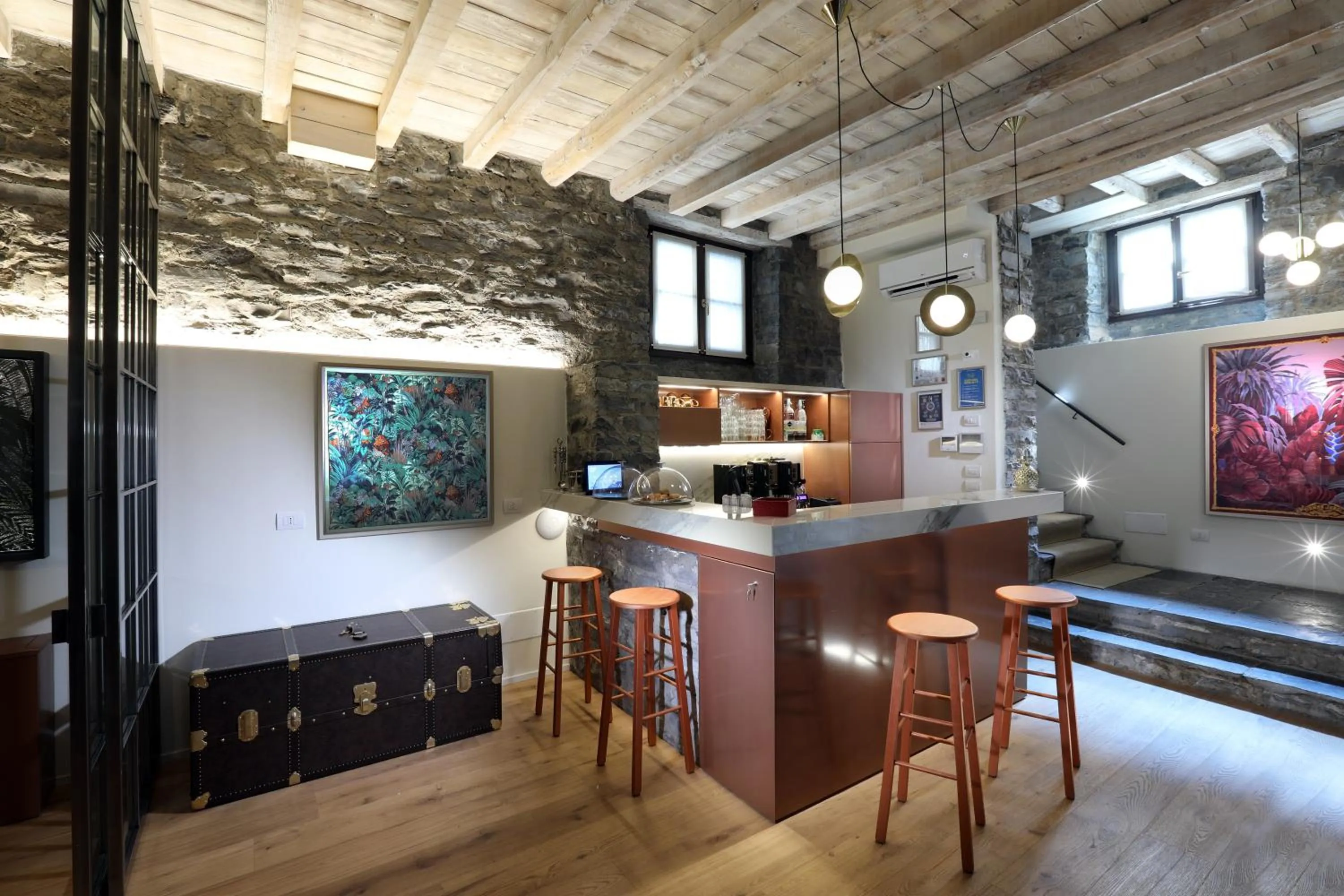 Lobby or reception in Suites&Atelier Lake Como