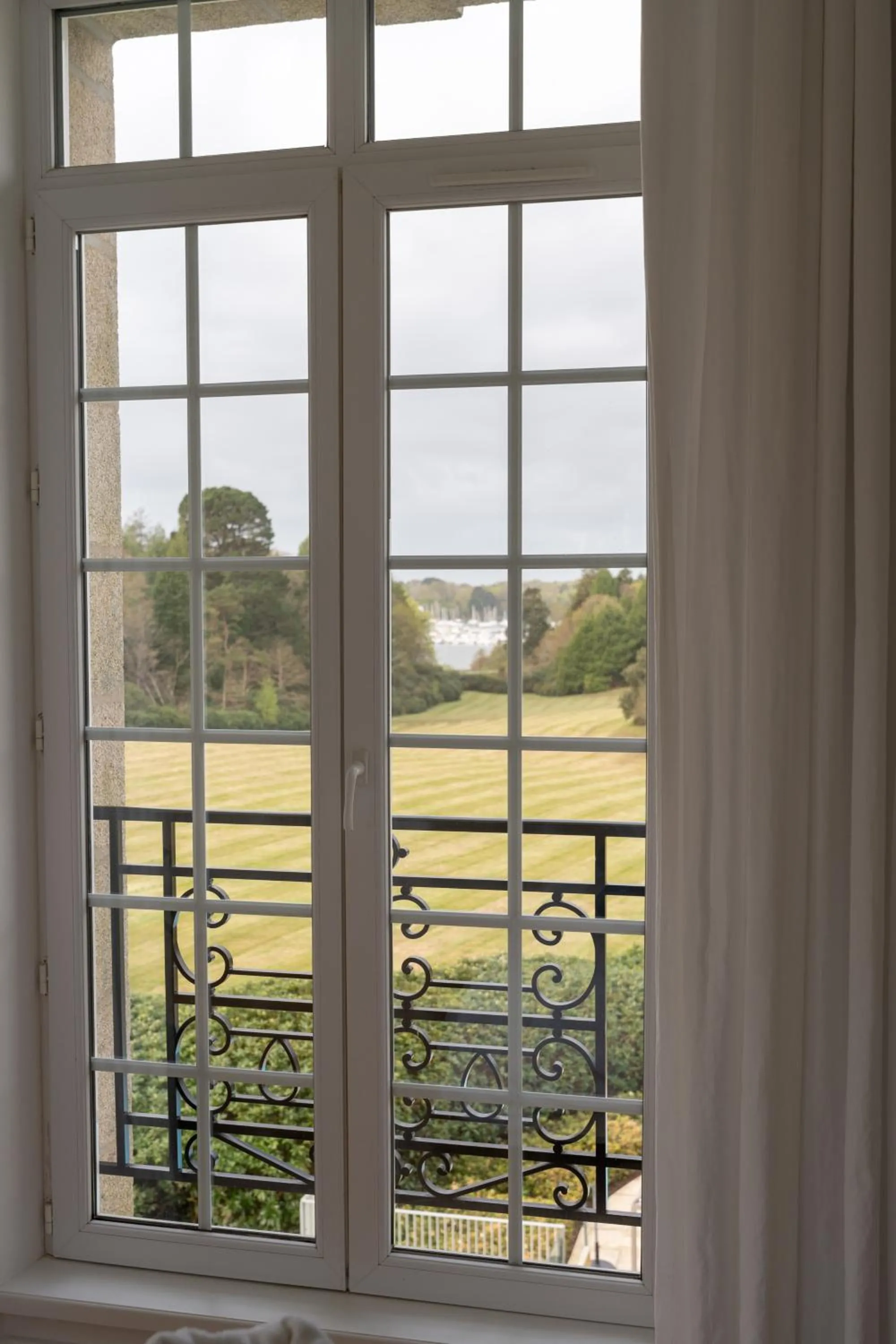 View (from property/room) in Les Garennes - Hôtel Spa Bénodet