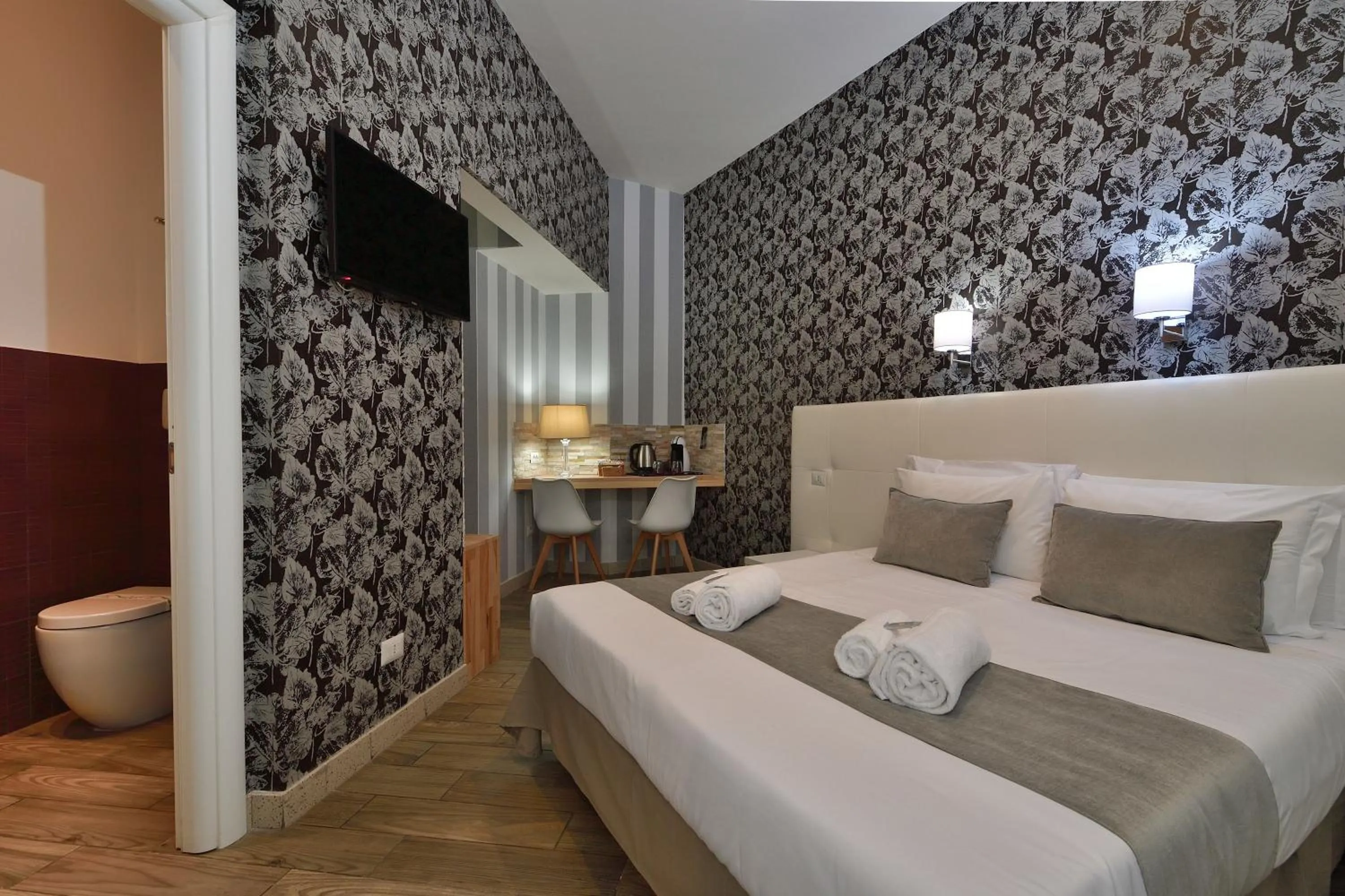 Bed in Rome Vatican Inn