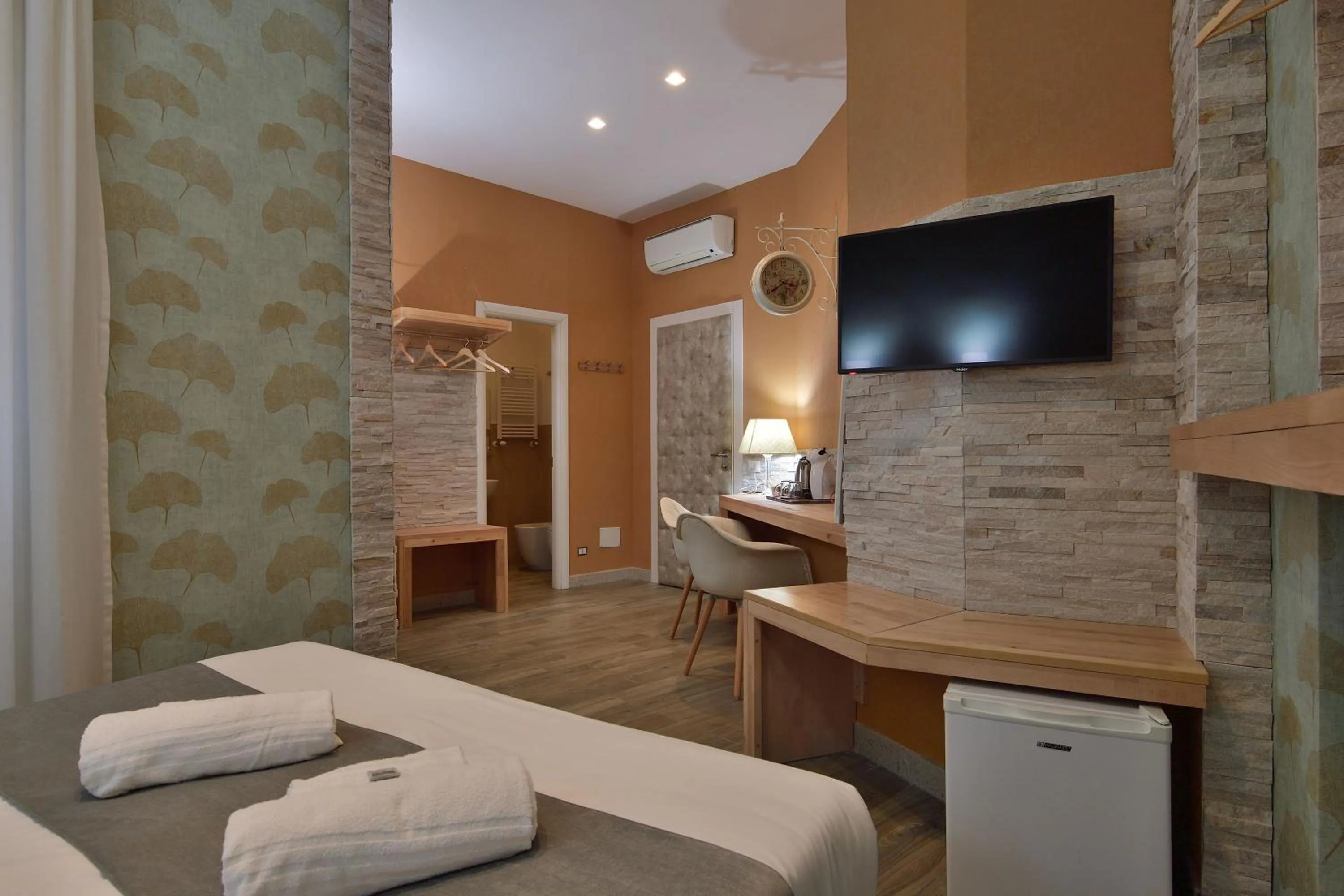 Bed in Rome Vatican Inn