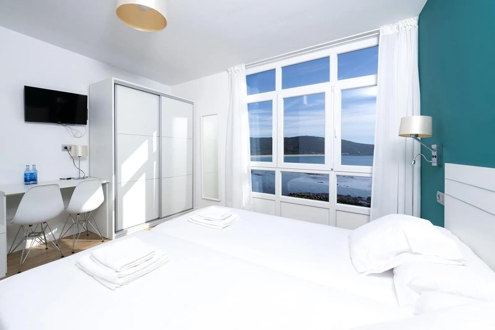 Photo of the whole room, Bed in Hotel Mar de Fisterra