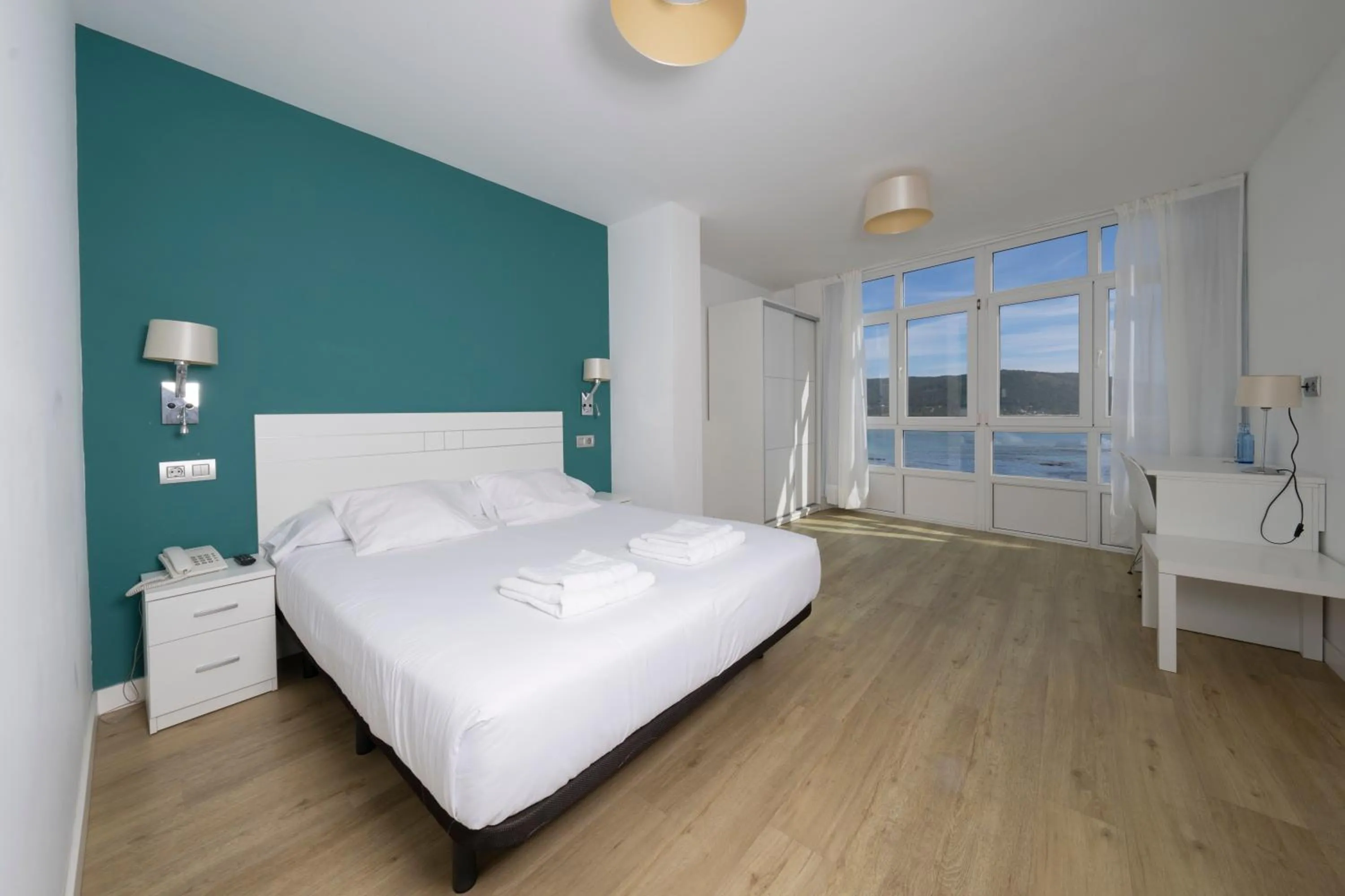 Photo of the whole room, Bed in Hotel Mar de Fisterra