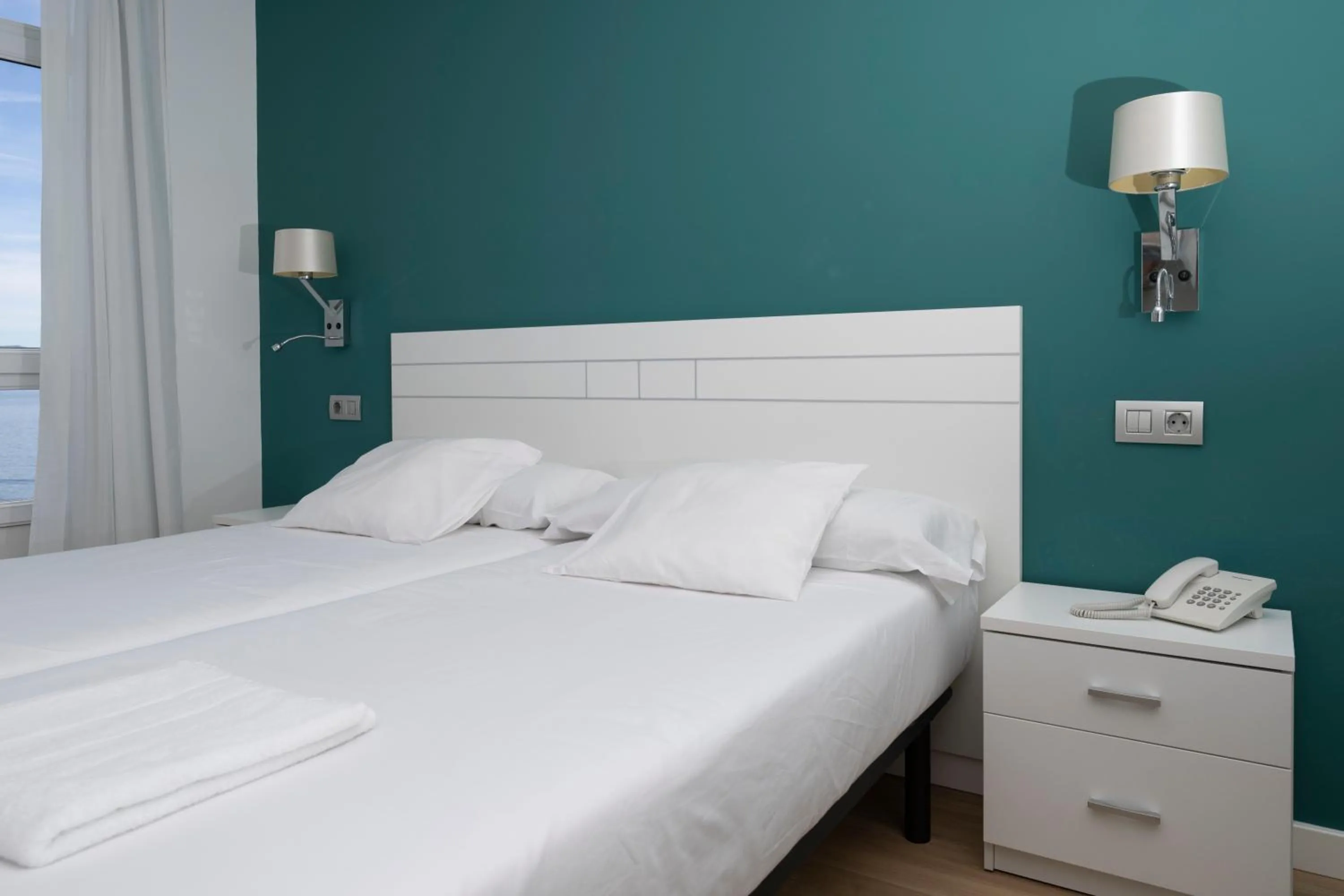 Photo of the whole room, Bed in Hotel Mar de Fisterra