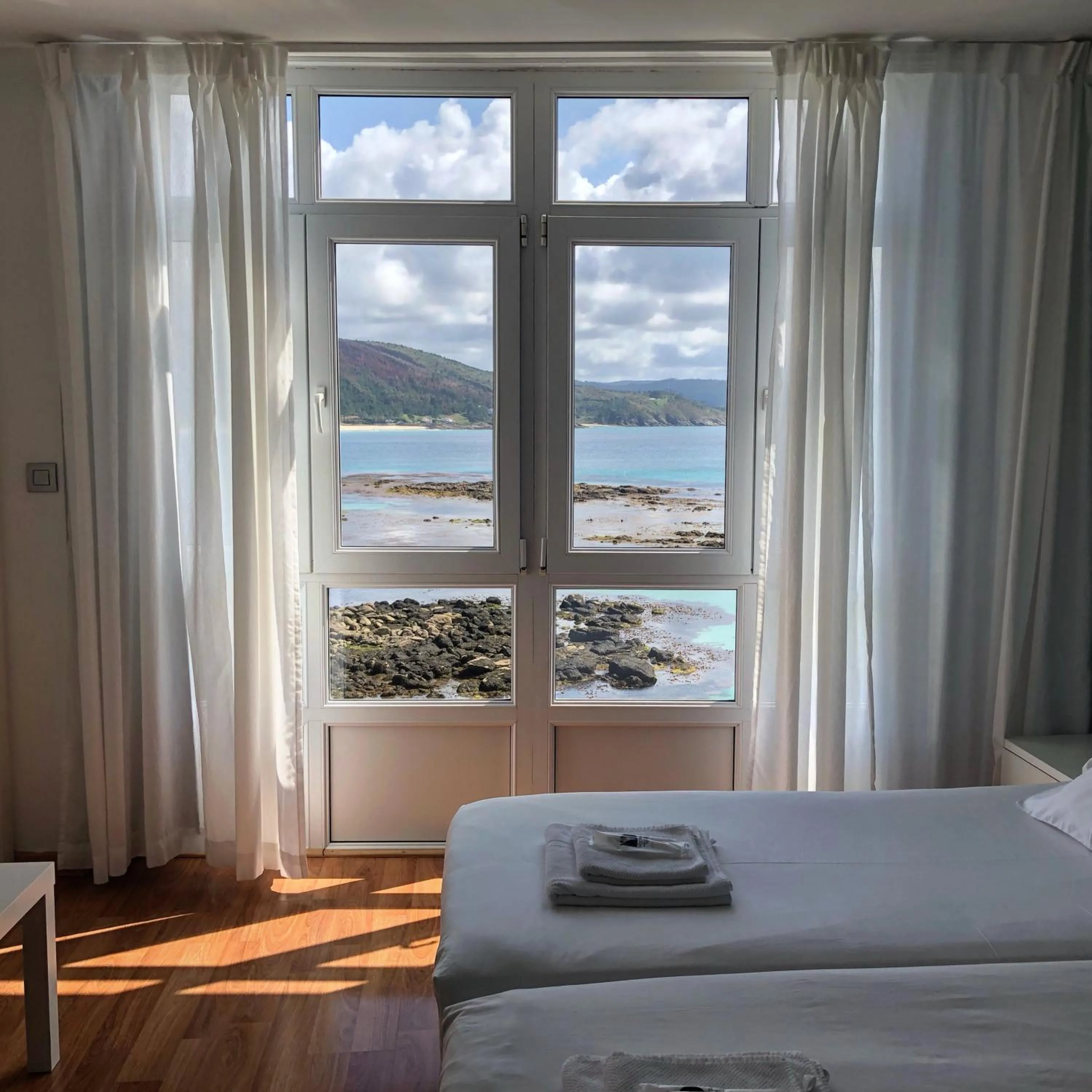 Sea view, Bed in Hotel Mar de Fisterra
