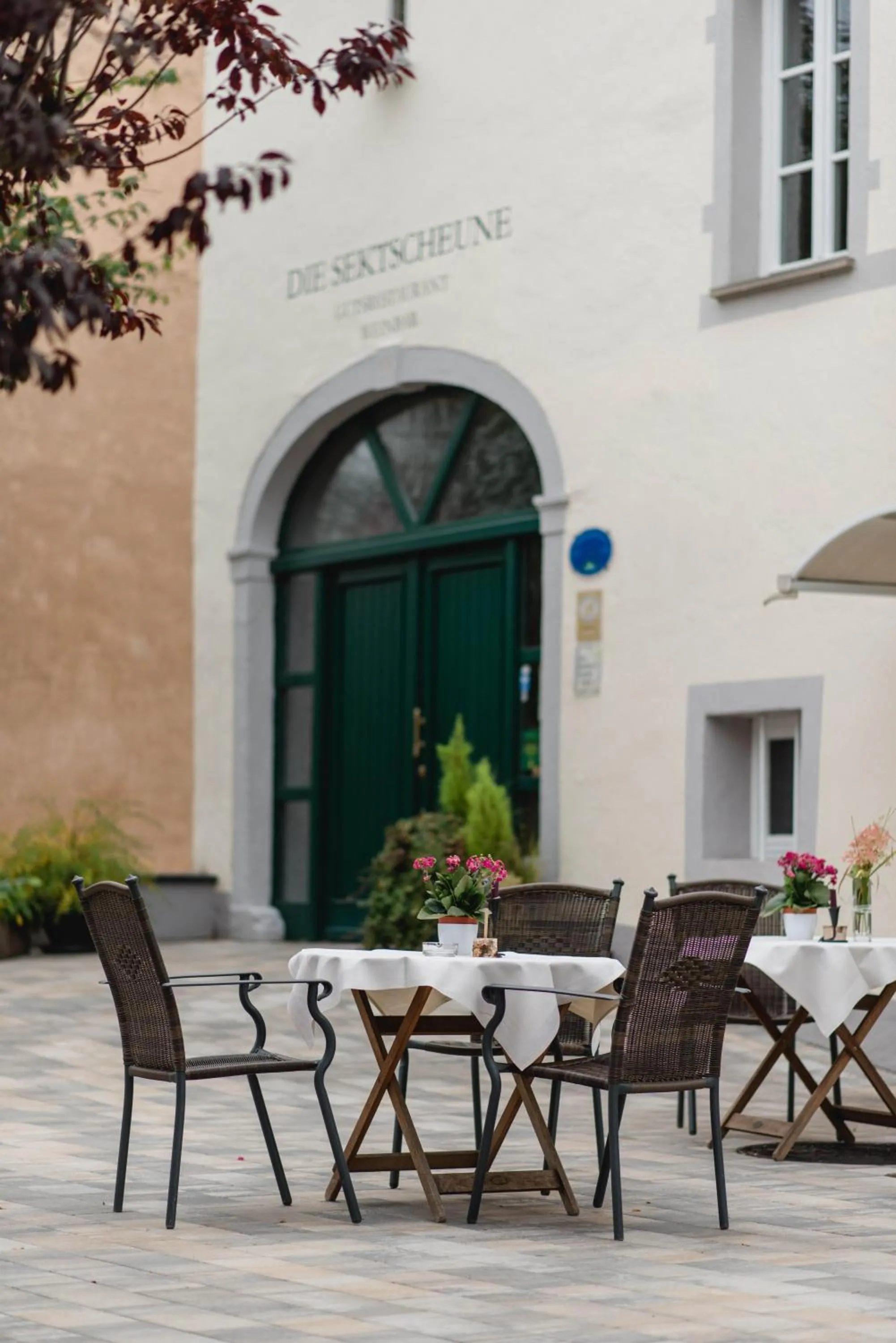 Property building in Weingut und Gästehaus Zilliken