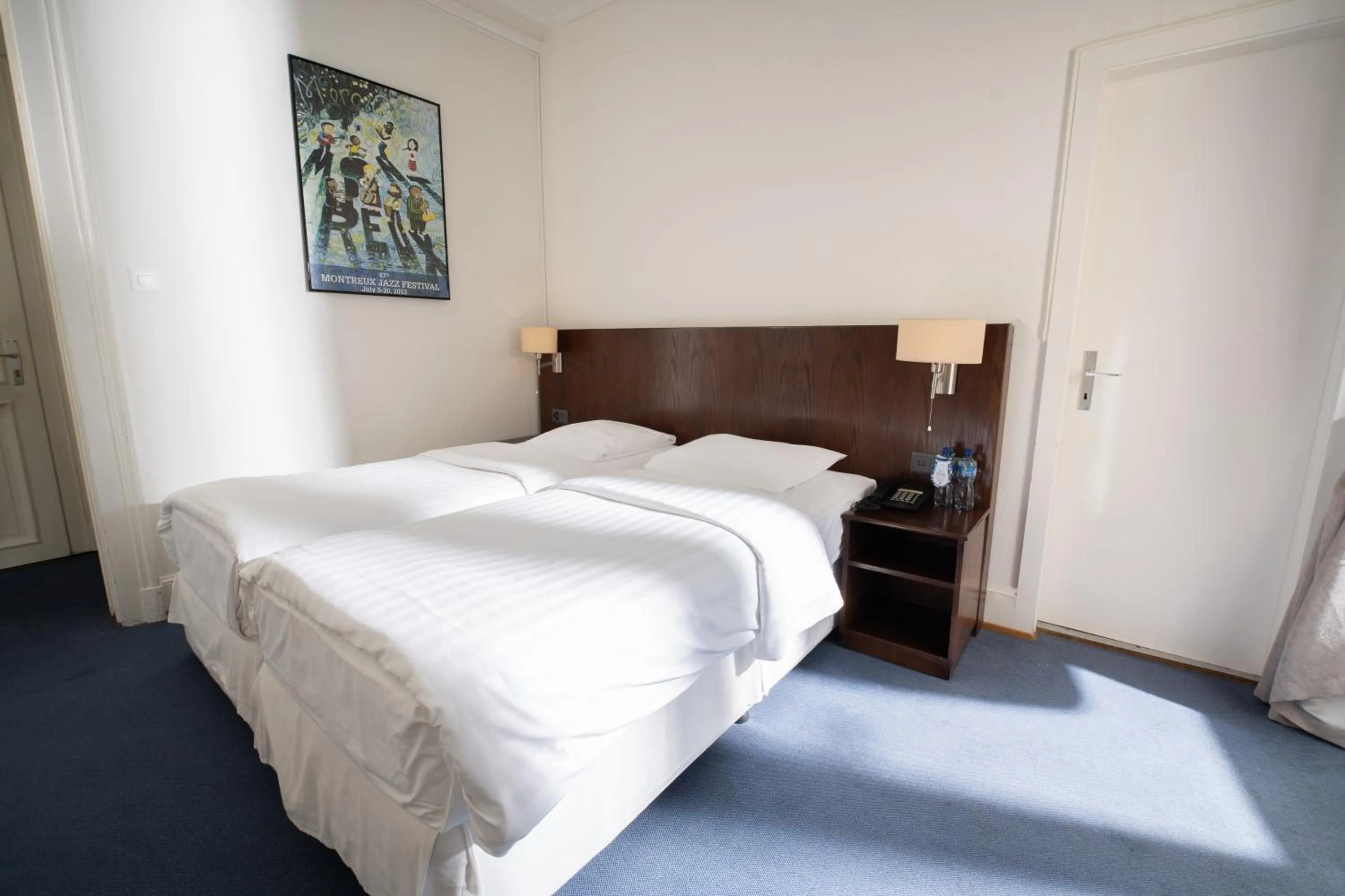 Bed in J5 Hotels Helvetie & La Brasserie