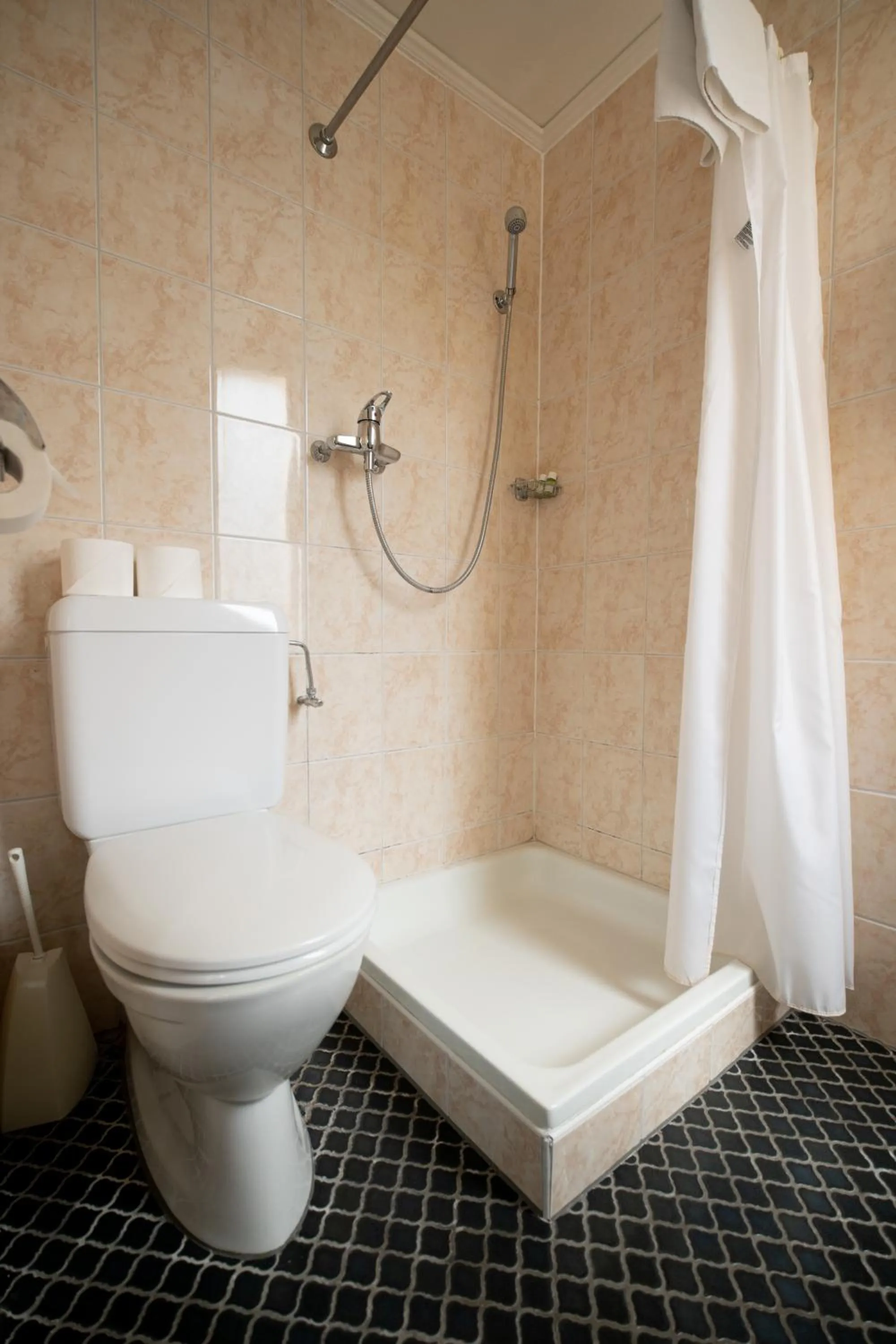 Bathroom in J5 Hotels Helvetie & La Brasserie