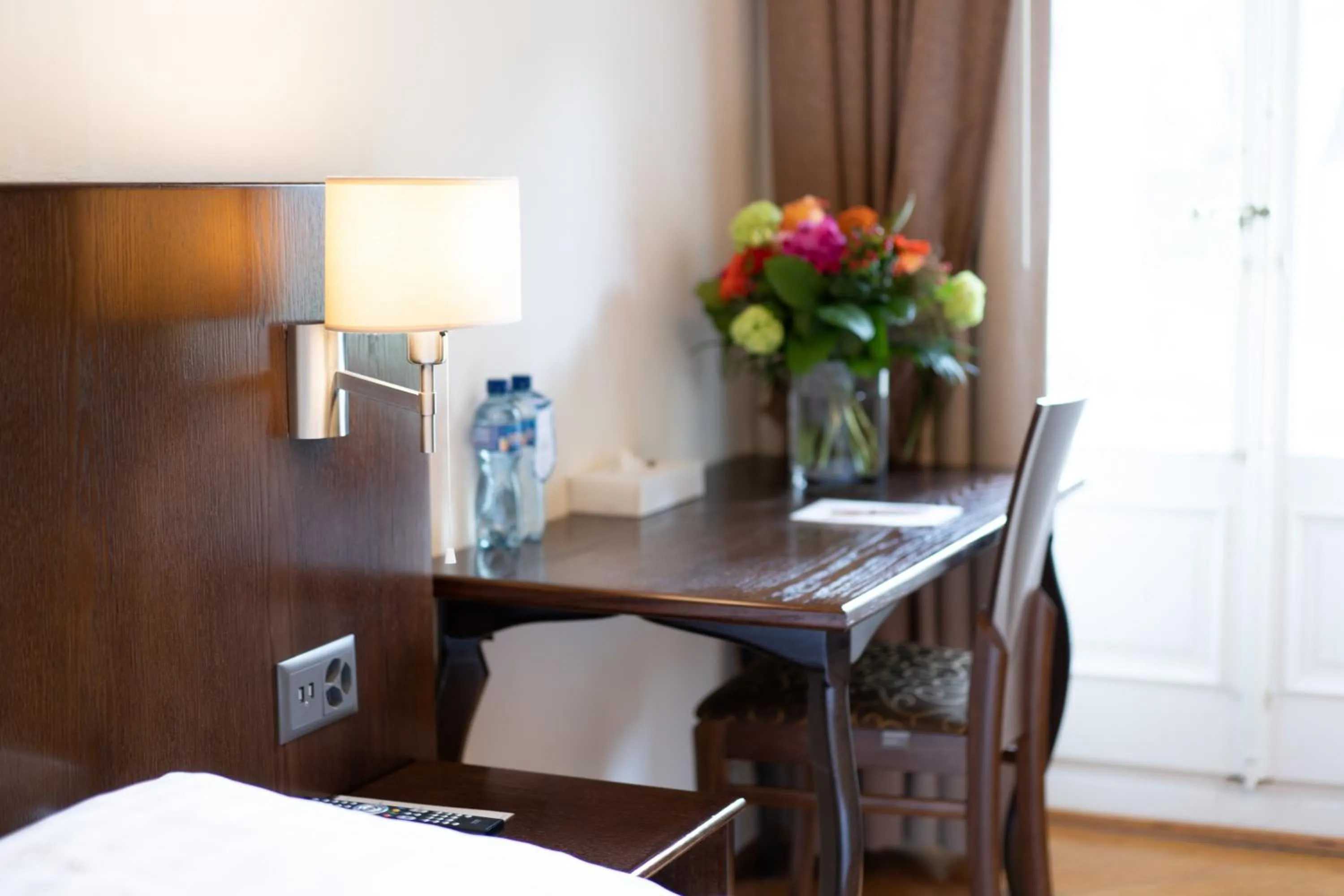 Photo of the whole room in J5 Hotels Helvetie & La Brasserie