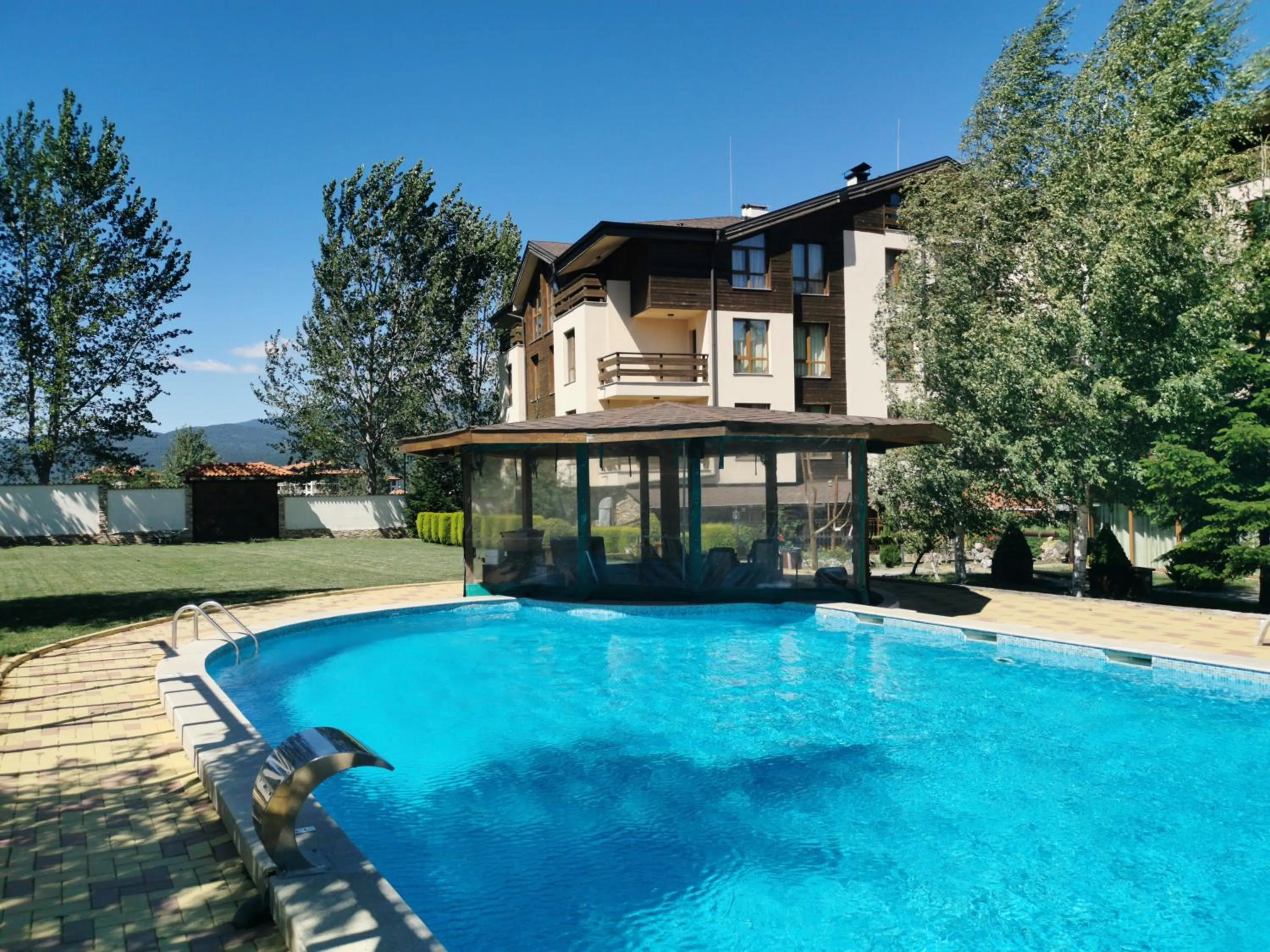 Patio in Smartr Green Wood Hotel & Spa