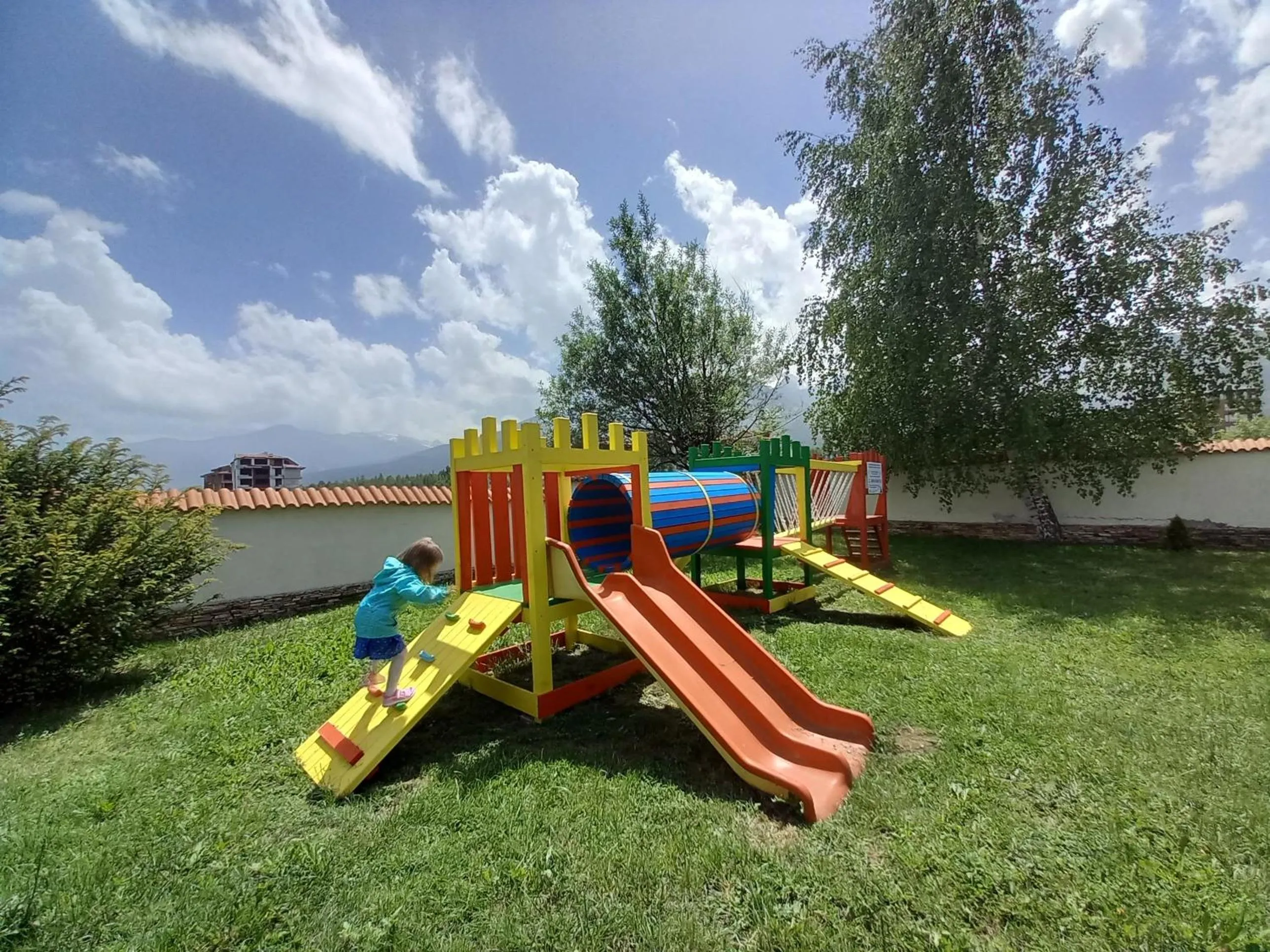 Children play ground in Smartr Green Wood Hotel & Spa