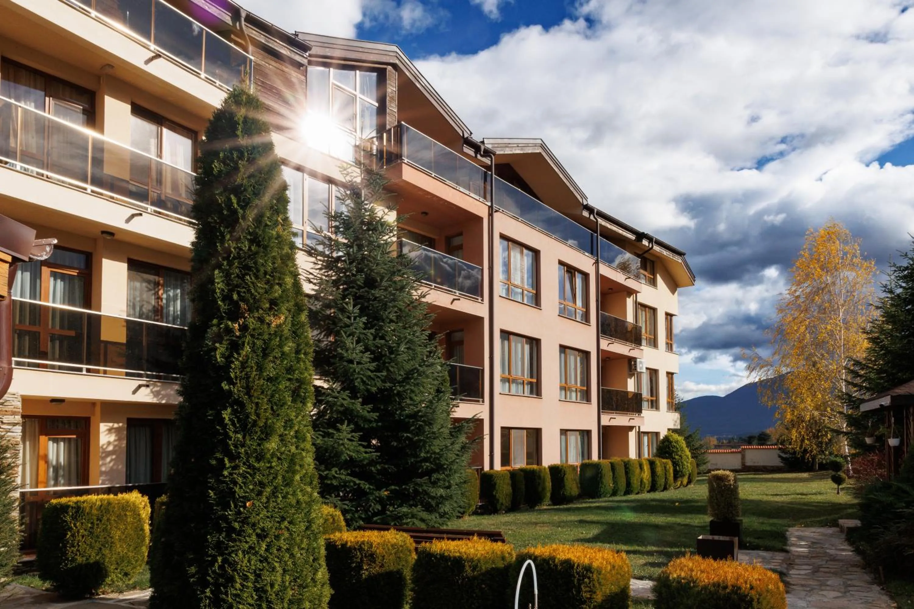 Property building in Smartr Green Wood Hotel & Spa