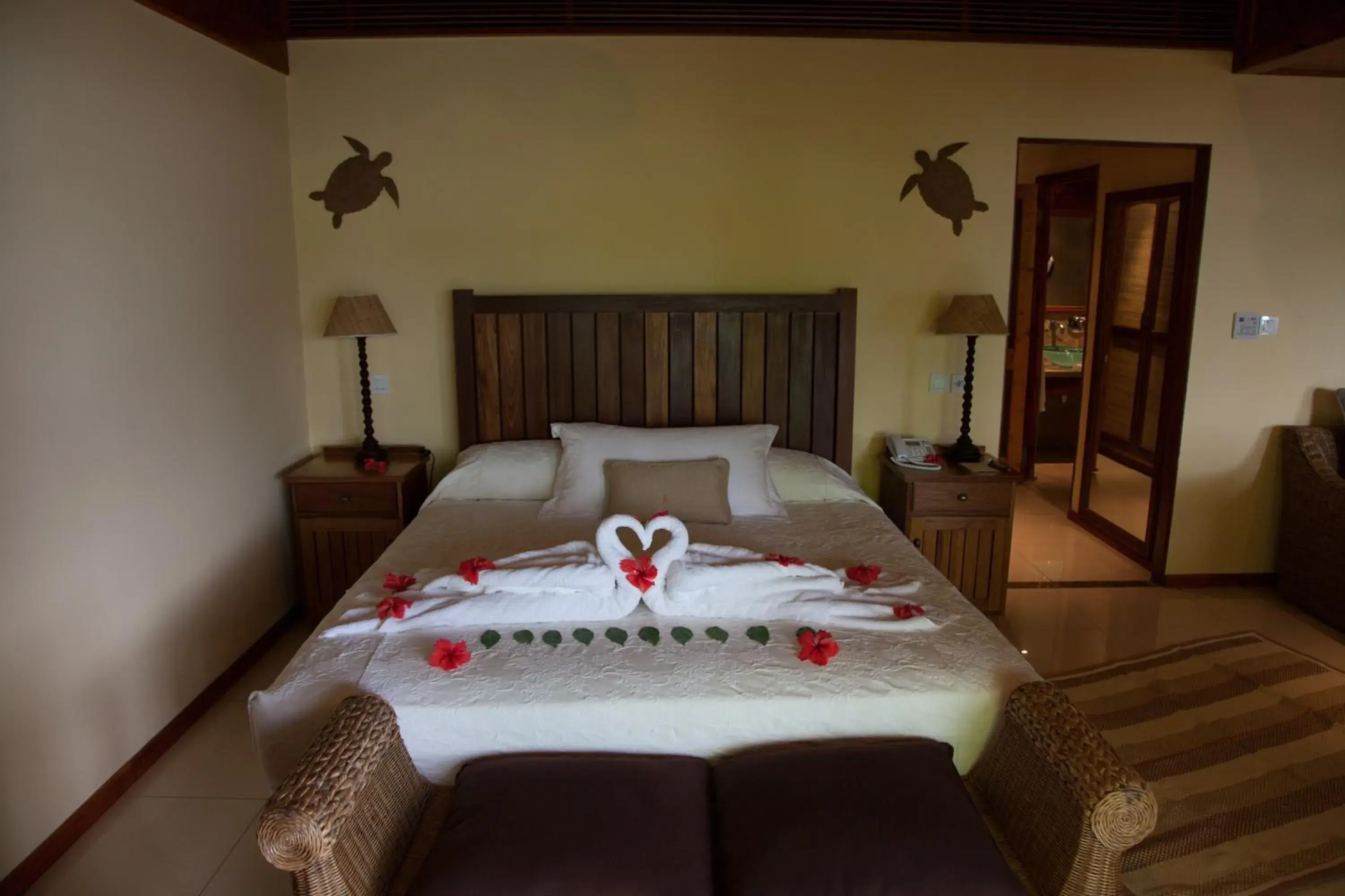 Bedroom, Bed in Cerf Island Resort Bedroom, Bed in Cerf Island Resort