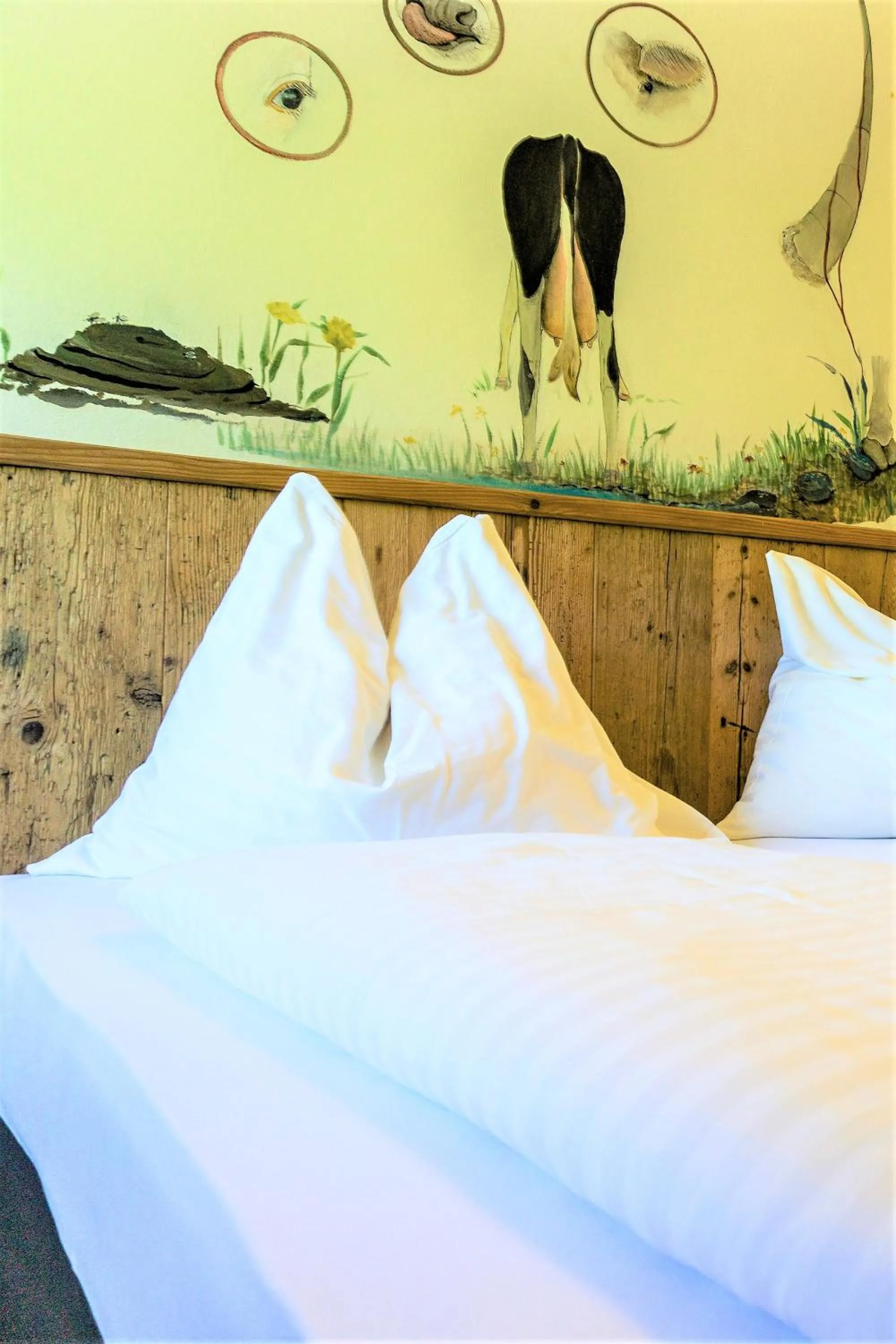 Photo of the whole room, Bed in Alpengasthof Hochsöll