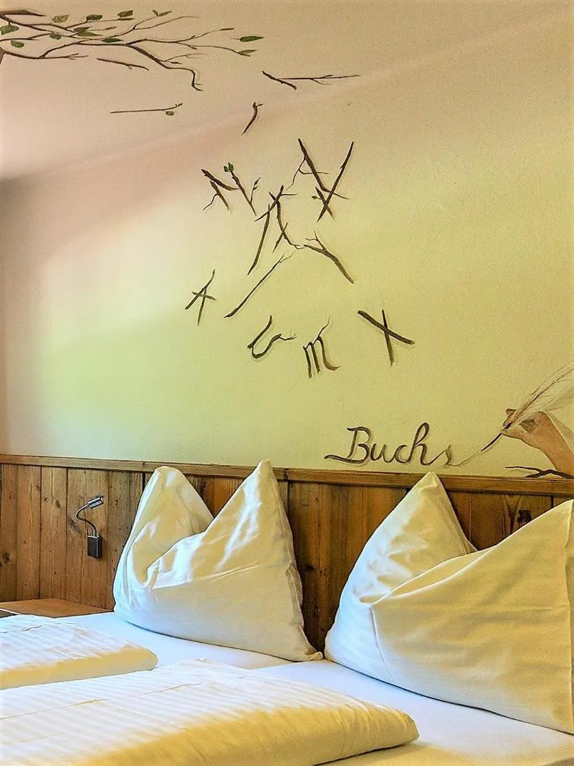 Bedroom, Bed in Alpengasthof Hochsöll