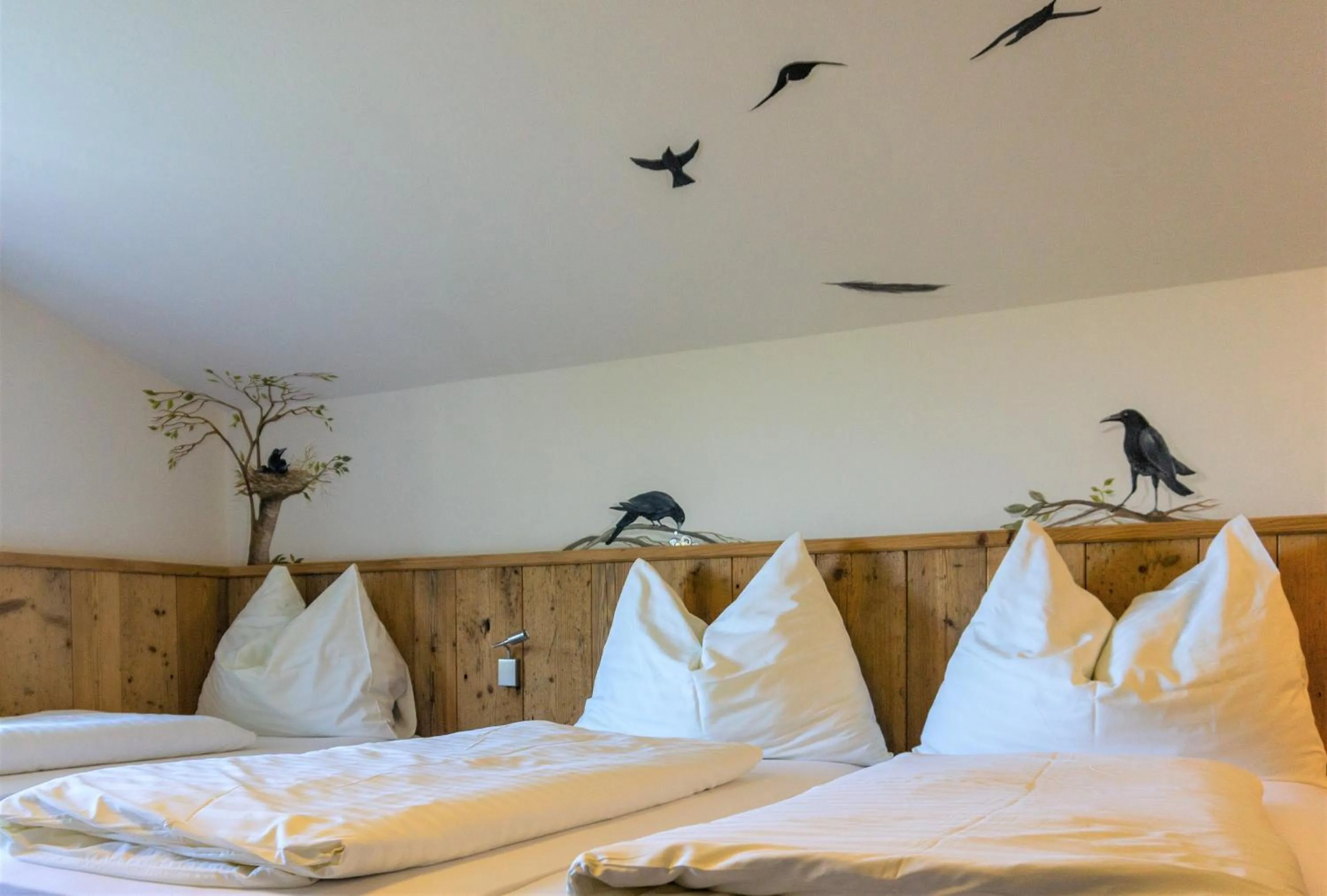 Photo of the whole room, Bed in Alpengasthof Hochsöll