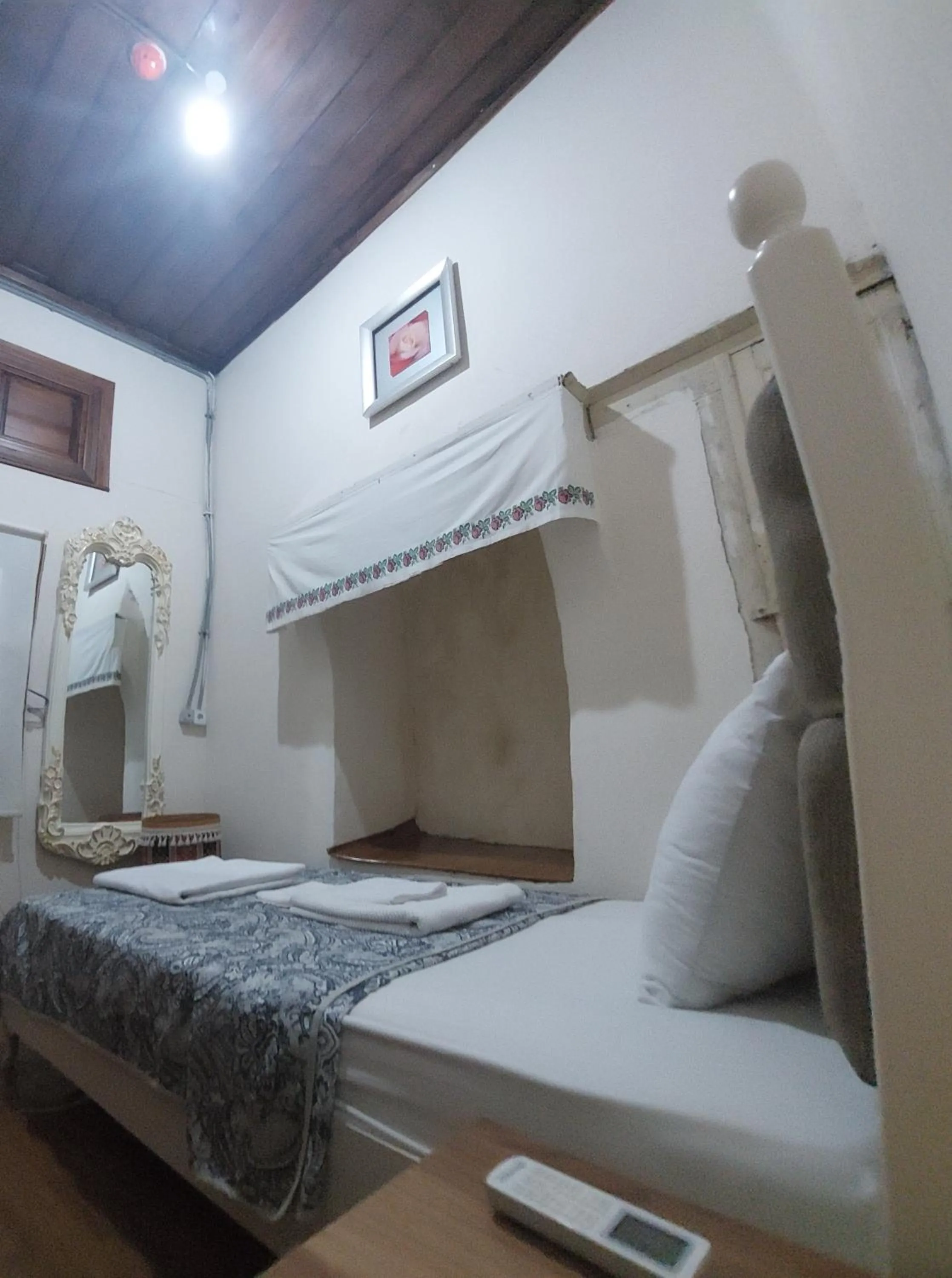 Photo of the whole room in Lily Town Hotel