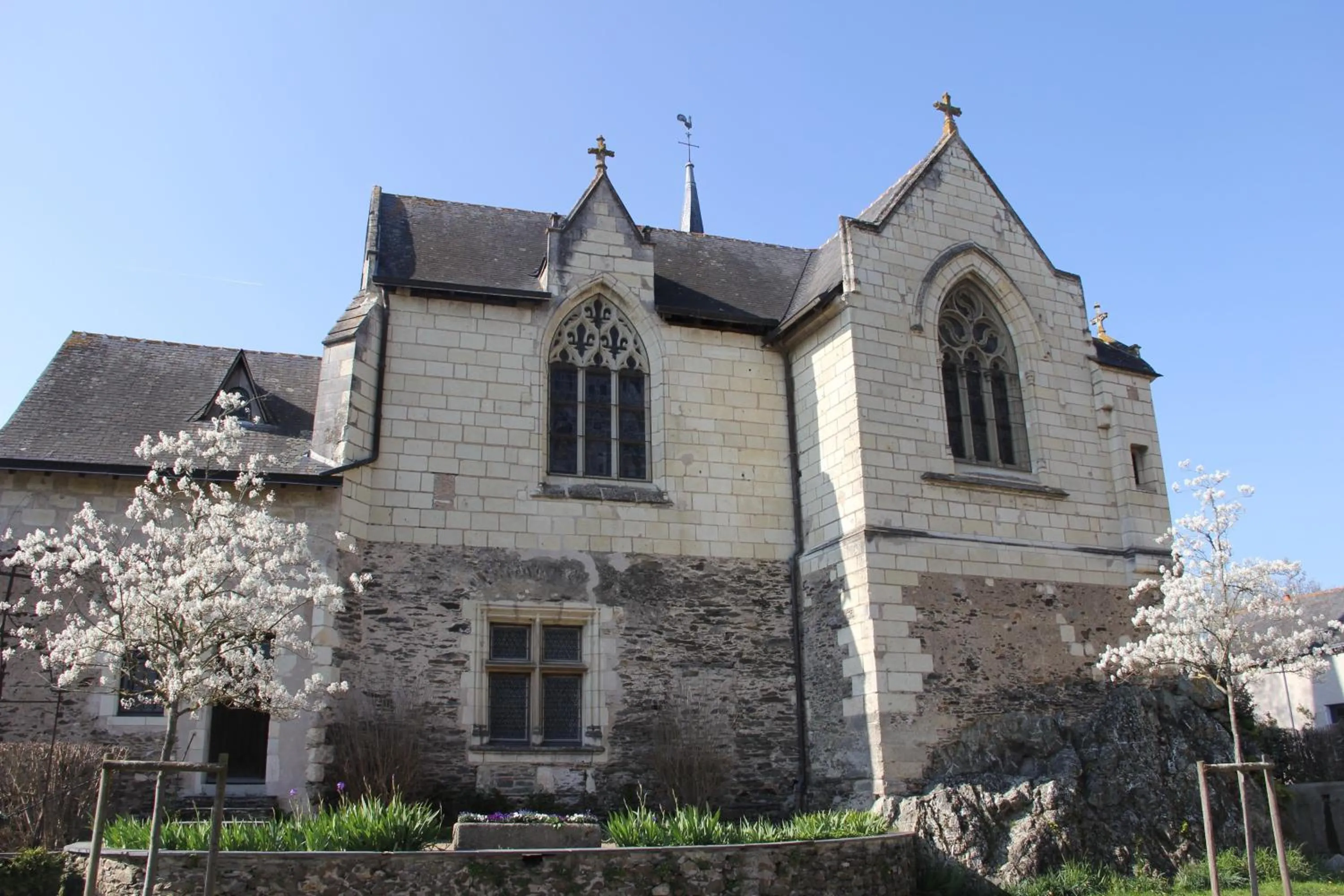 Nearby landmark in L'Audacieuse
