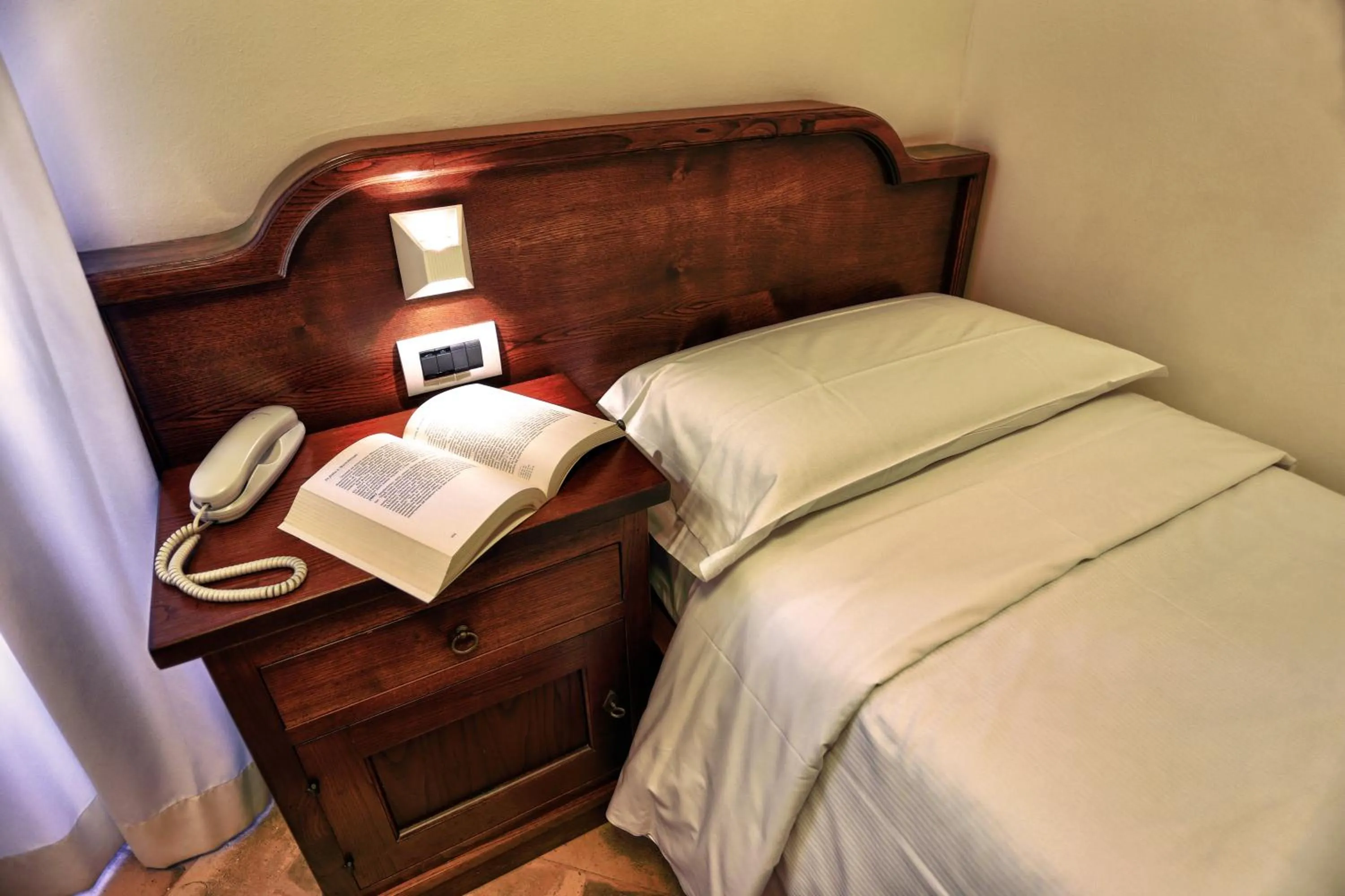 Bedroom, Bed in Casa I Cappuccini