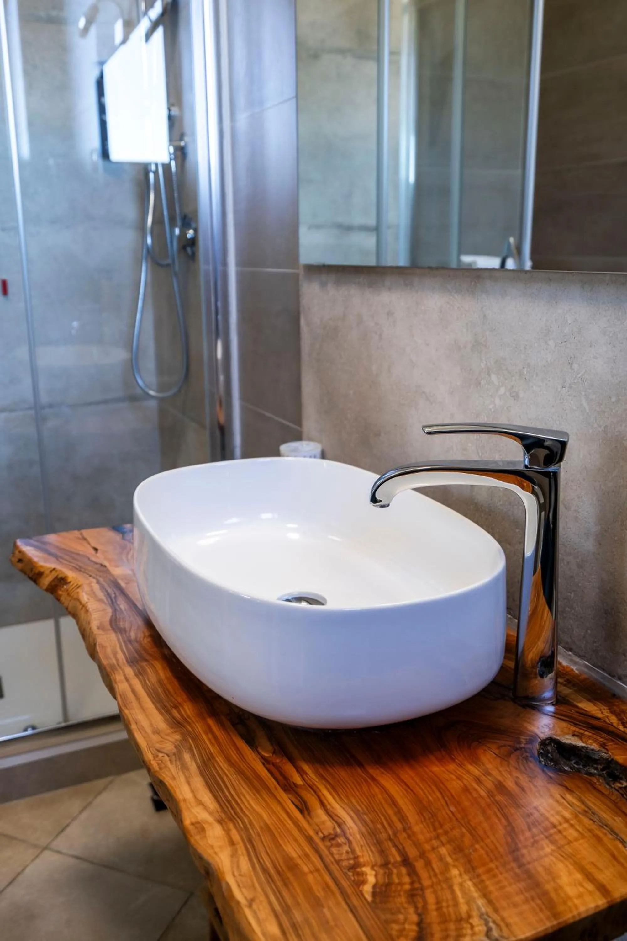 Bathroom in Le Querce Farmhouse