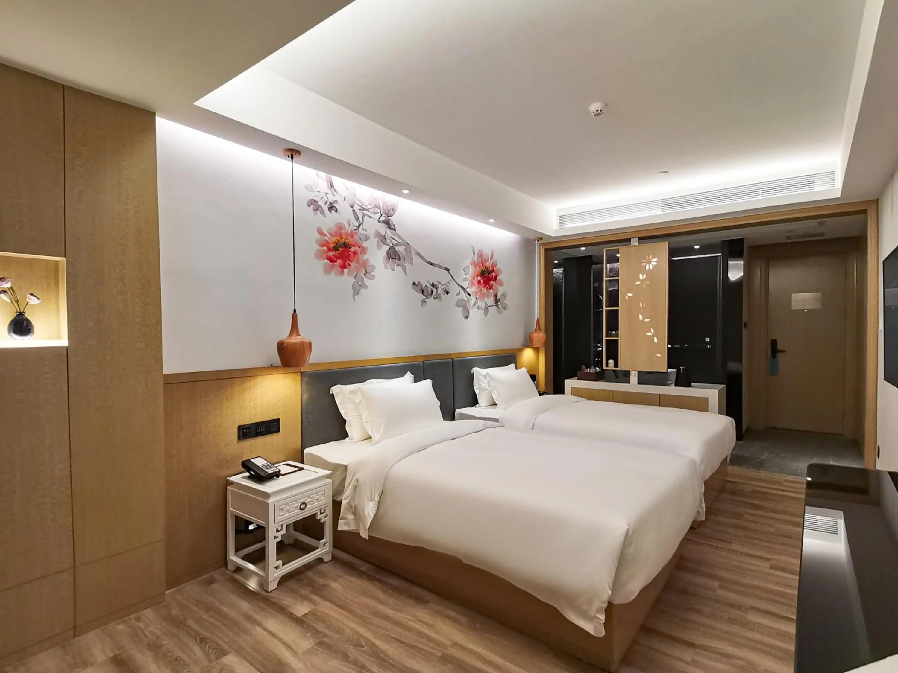 Photo of the whole room, Bed in Paco Hotel BeiJing Road Metro Guangzhou