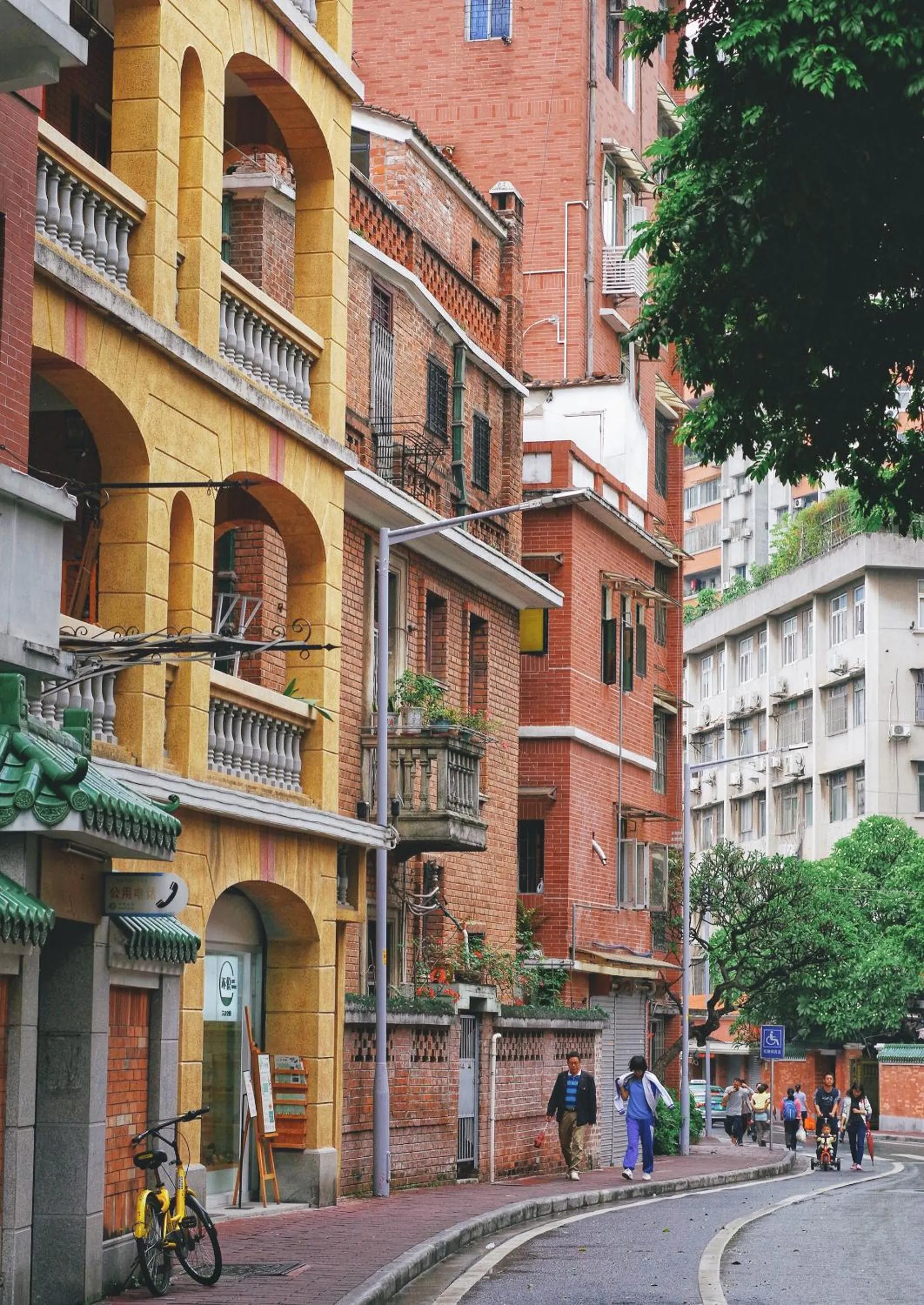 Nearby landmark in Paco Hotel BeiJing Road Metro Guangzhou