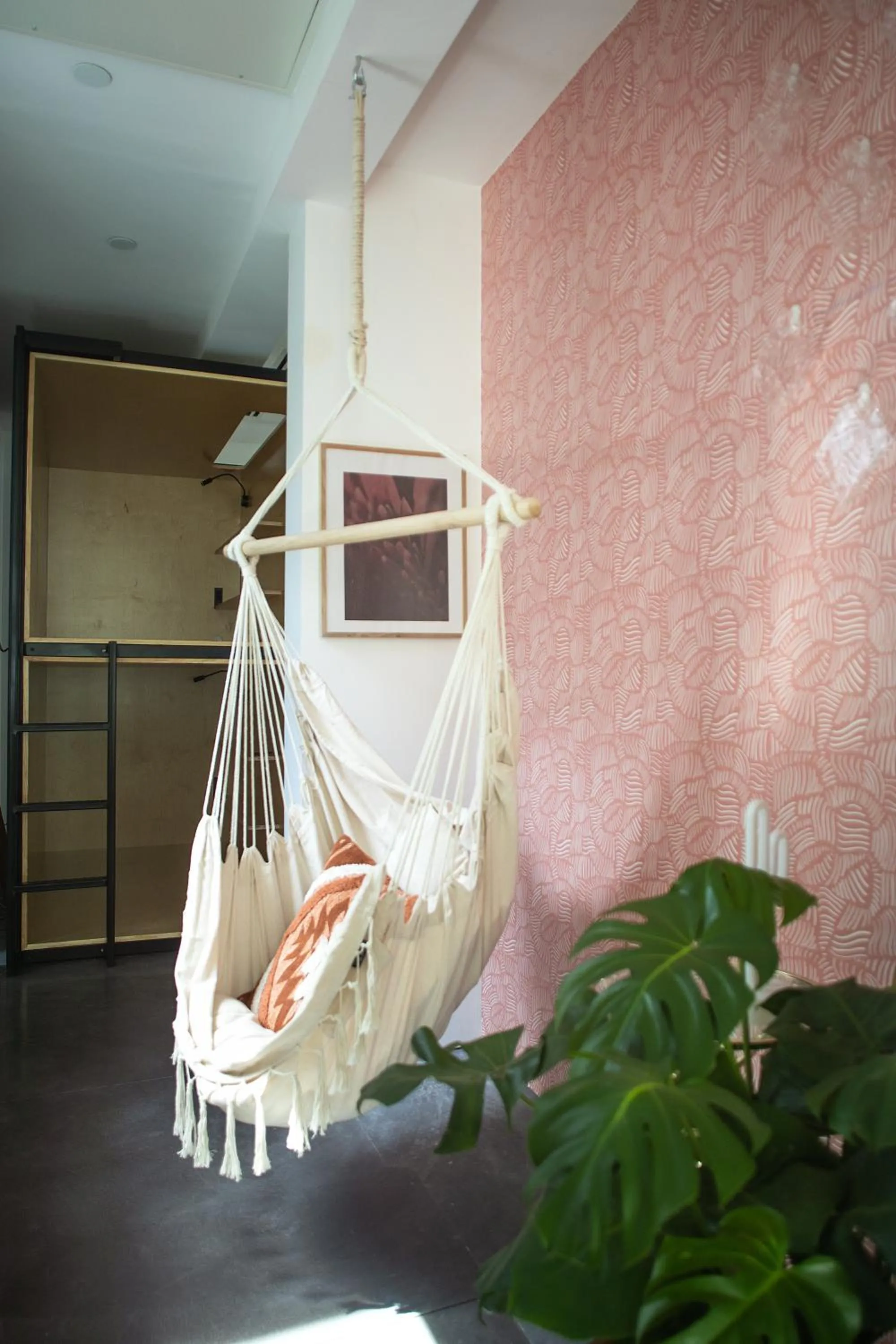 Single Bed in Female Dormitory Room in Haven Coliving