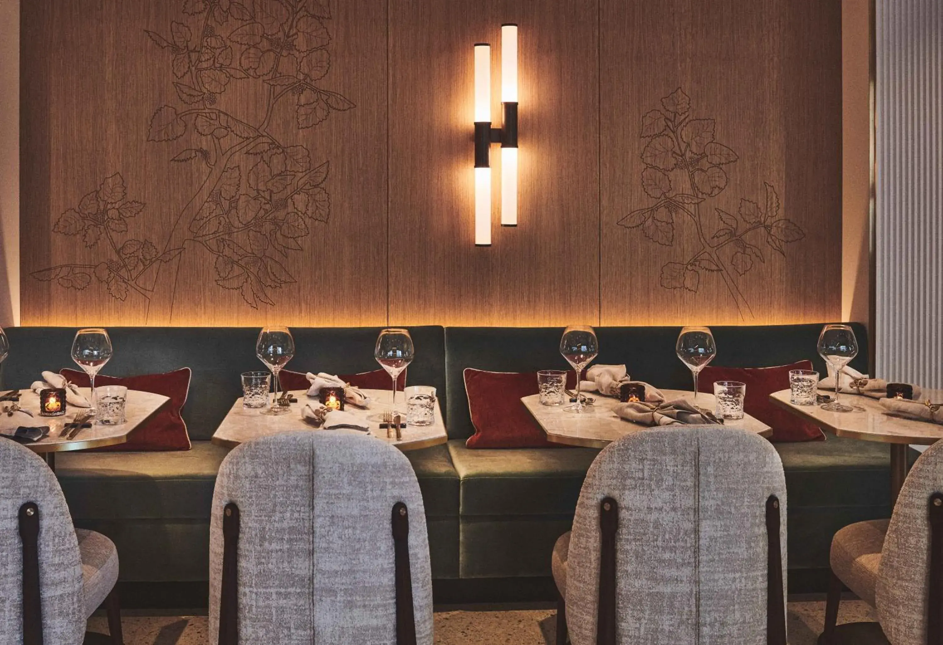 Restaurant/places to eat in Small Luxury Hotel Ambassador Zurich Restaurant/places to eat in Small Luxury Hotel Ambassador Zurich