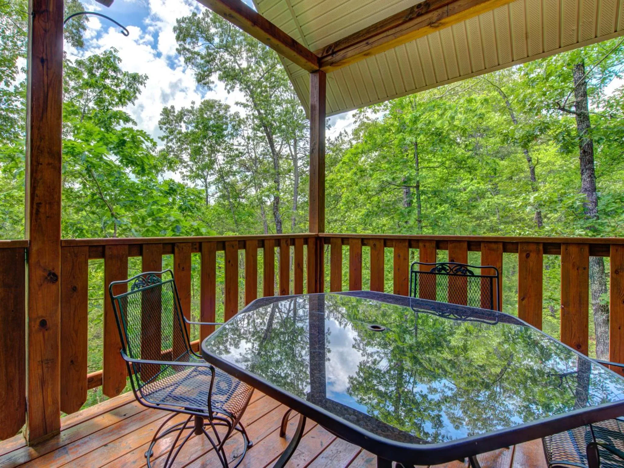 Property building in Macys Hideaway