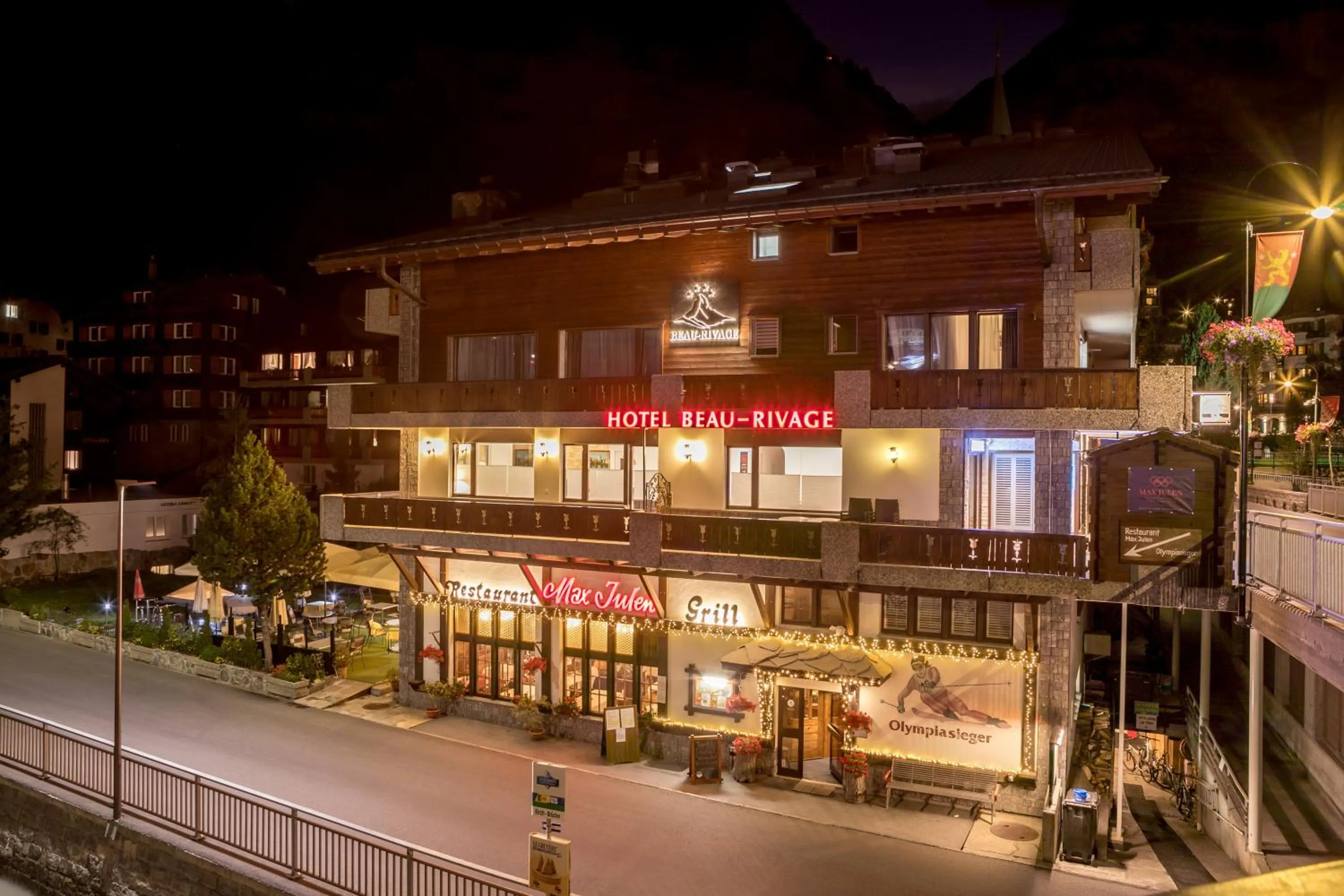 Night in Hotel Beau Rivage