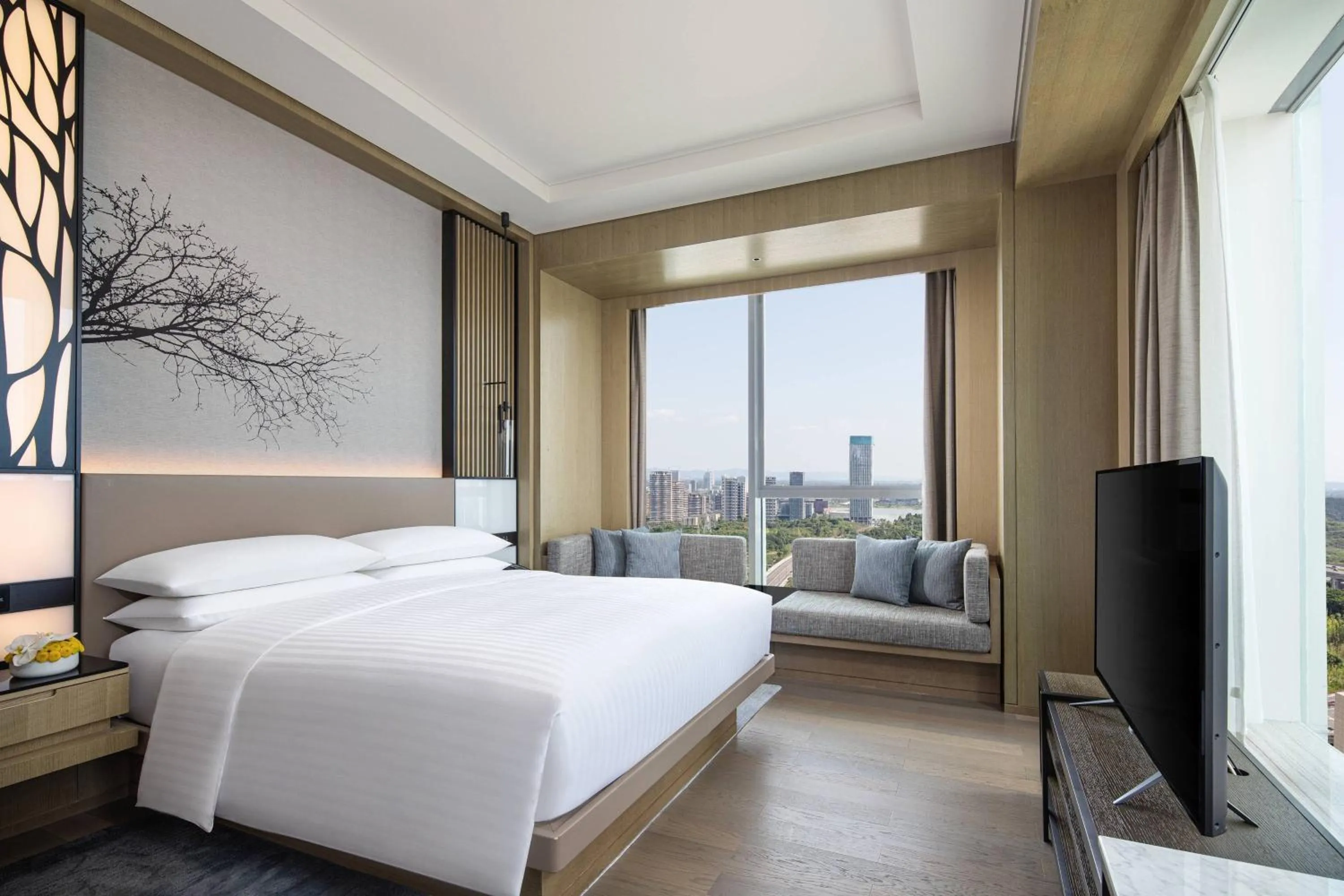 Bedroom, Bed in Courtyard by Marriott Chengdu South