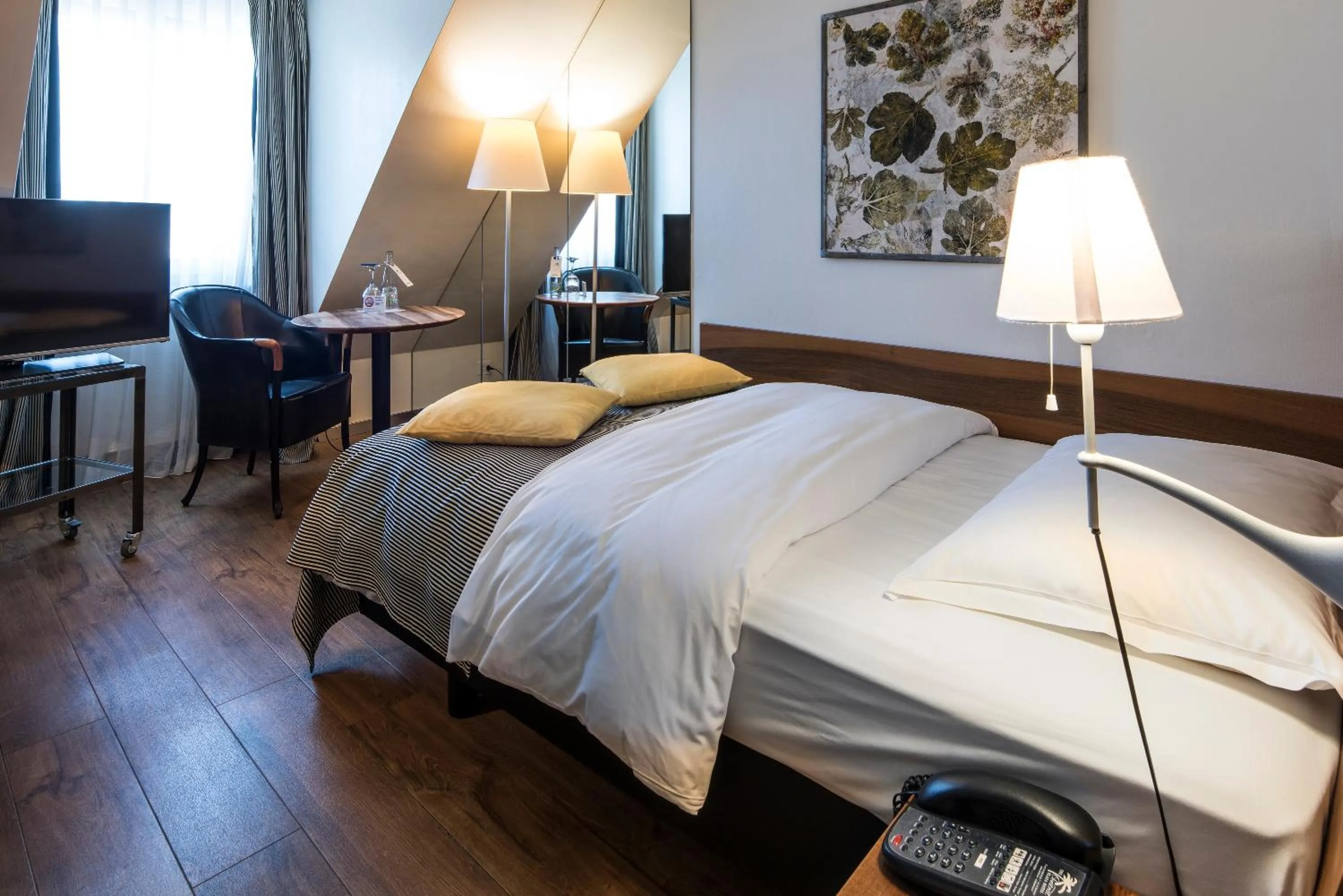 Bed in Central Plaza