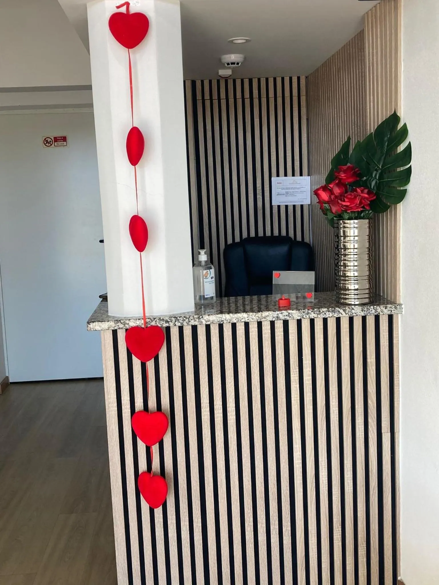 Text overlay in Marinha Garden Inn - AL